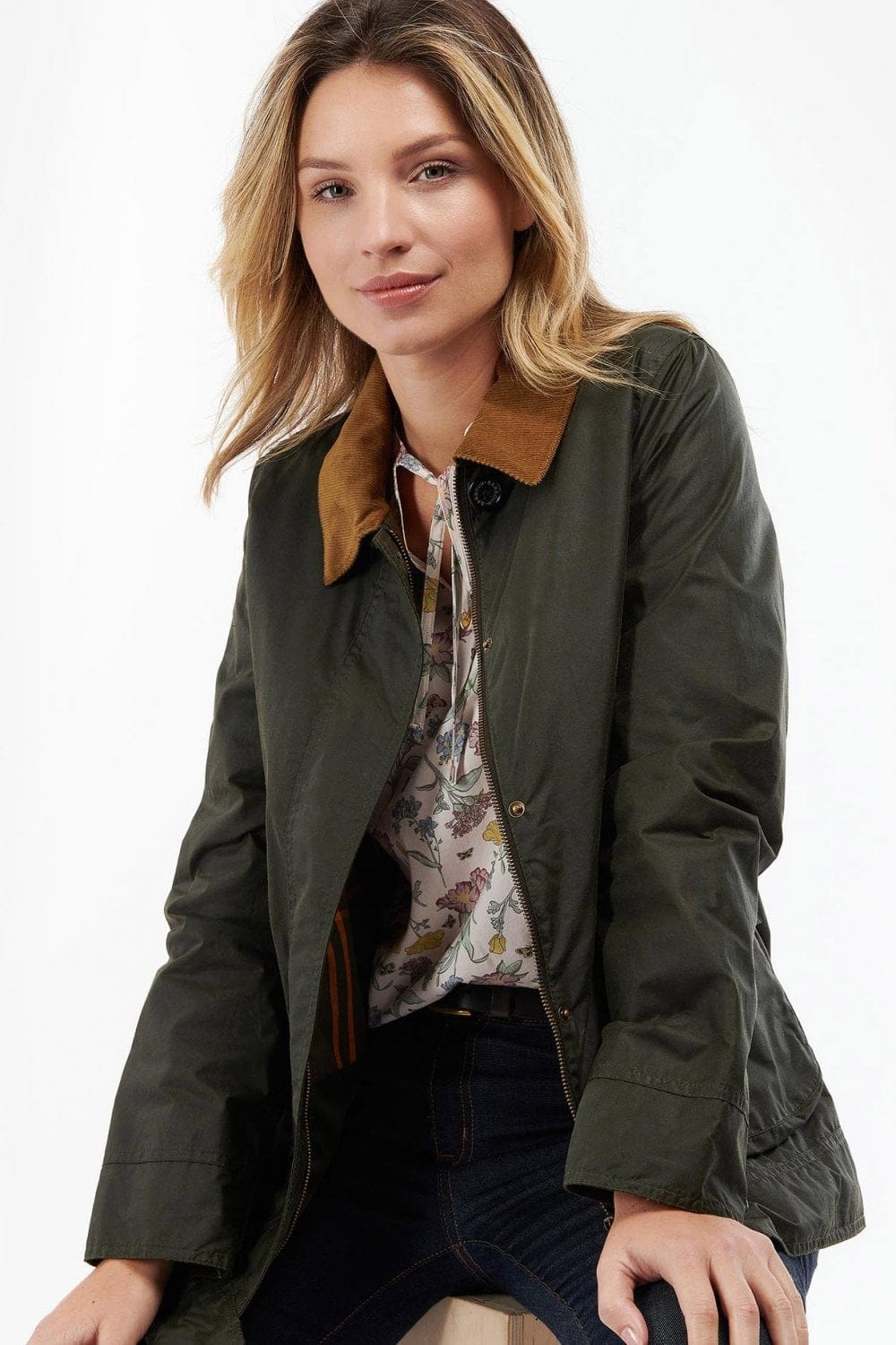 Barbour Attingham Wax Jacket - Archive Olive/Classic
