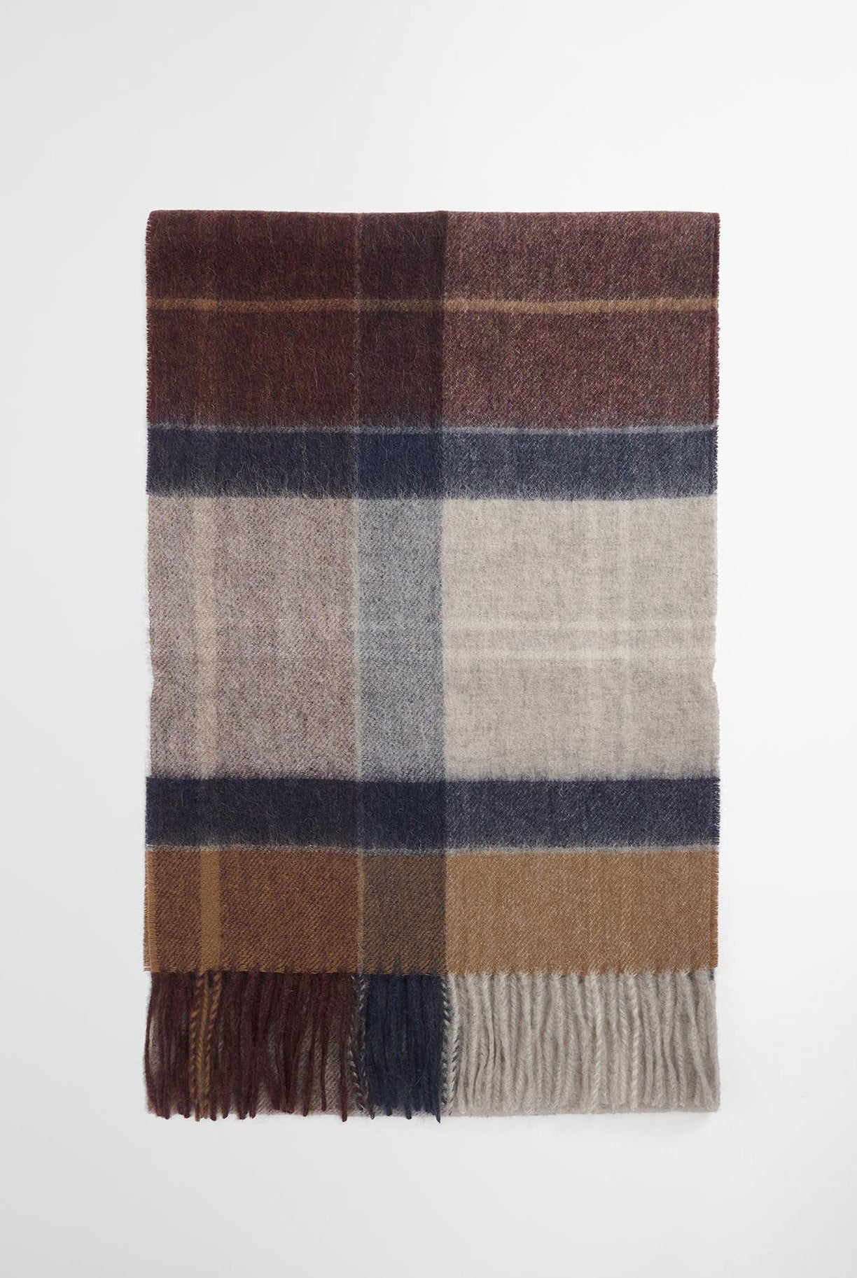 Barbour Inverness Tartan Scarf - Midnight Oak Tartan USC0322_TN38_OS
