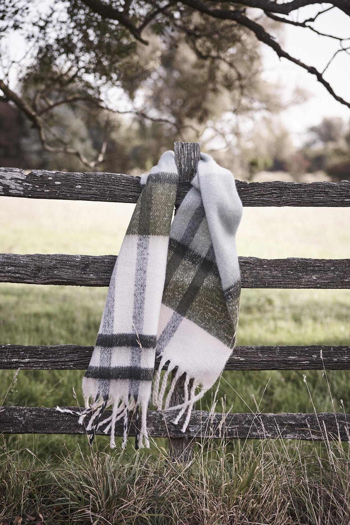 Barbour Isla Tartan Boucle Scarf - Soft Mint LSC0293_GN15_OS