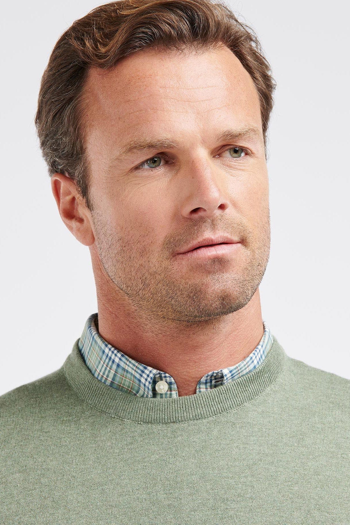 Barbour Light Cotton Crew Neck Jumper - Light Moss