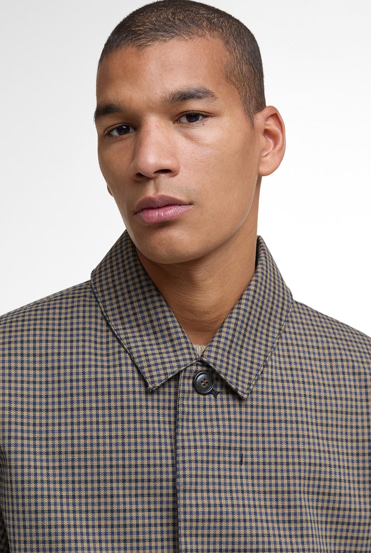 Barbour Lorden Short Showerproof Jacket - Stone/Navy Check