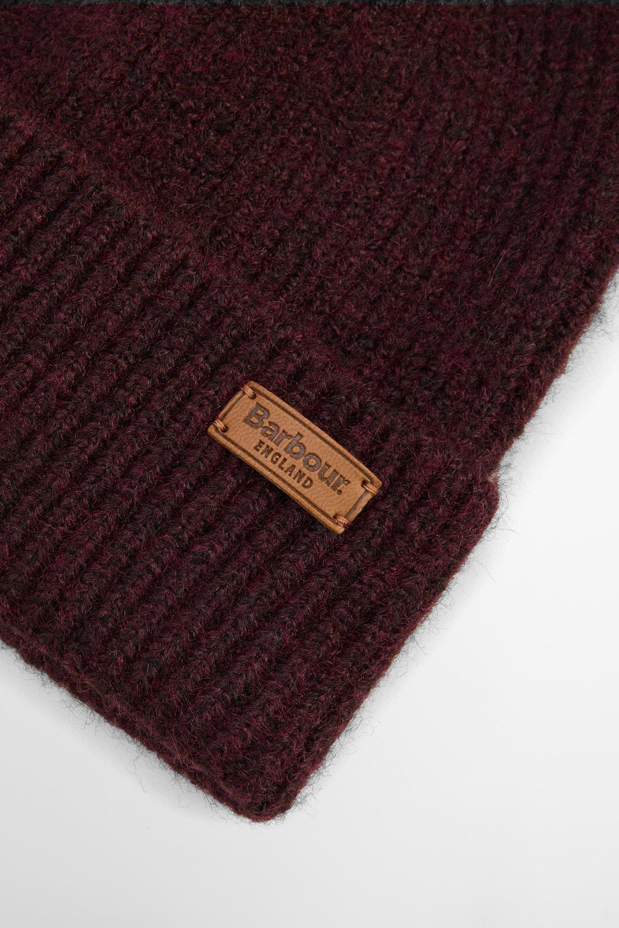 Barbour Pendle Beanie - Wine LHA0476_RE92_OS