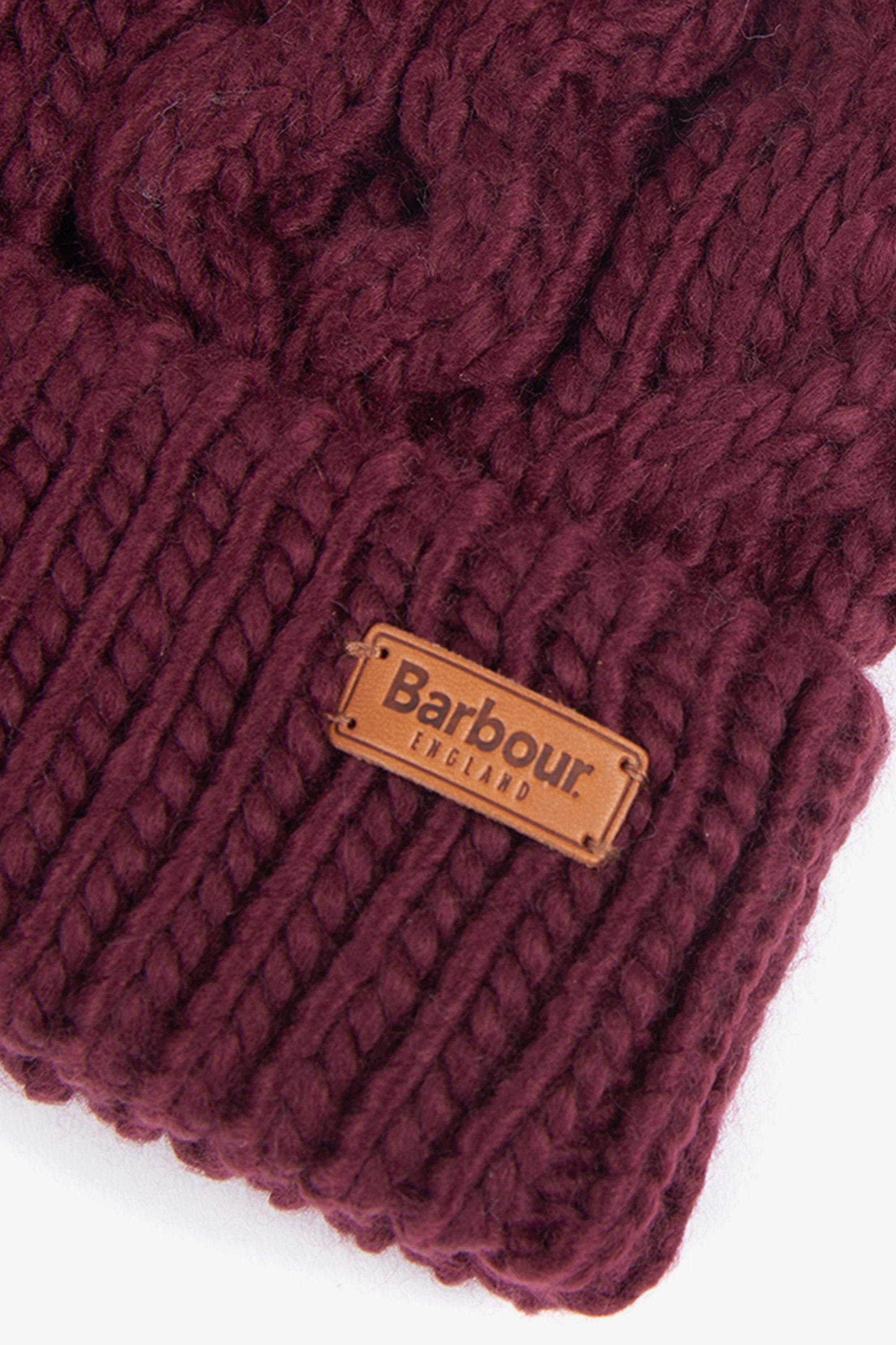 Barbour Penshaw Cable Beanie - Bordeaux LHA0386_PU91_OS