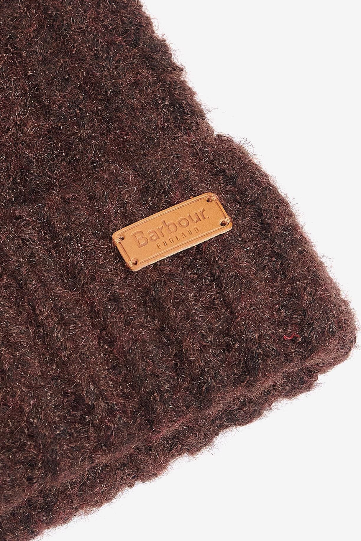 Barbour Saltburn Beanie & Tartan Scarf Gift Set - Chocolate LGS0077_BR91_OS