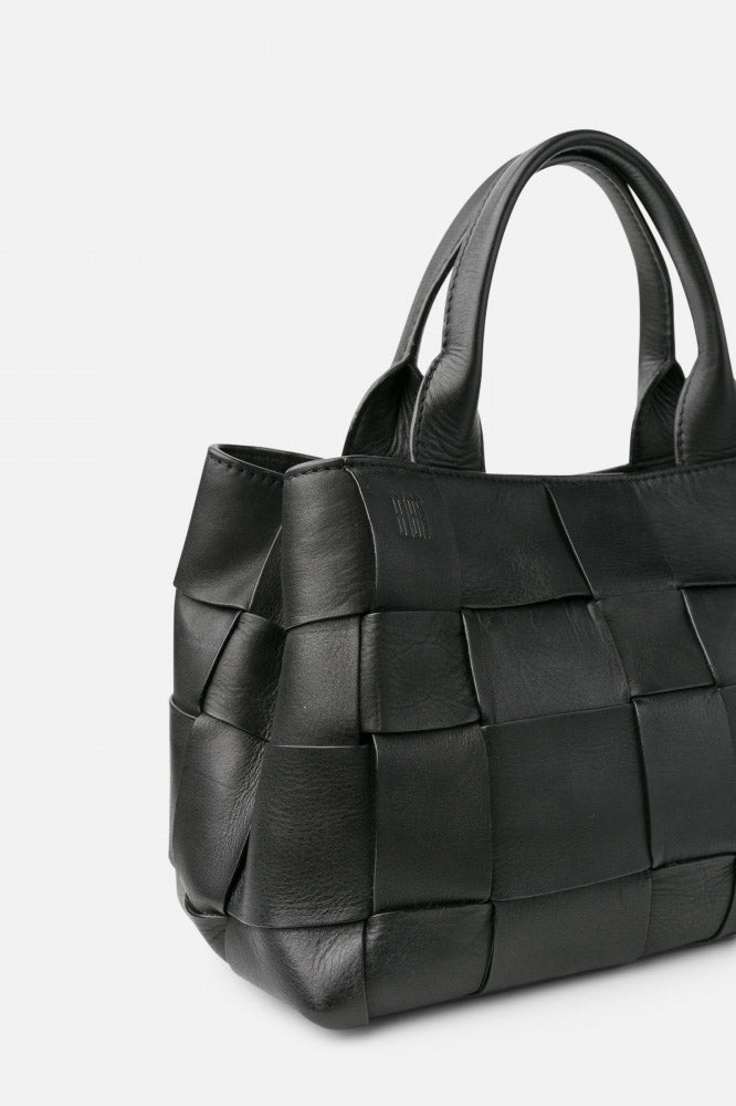 BIBA Wann Leather Removable Strap Crossbody Bag - Black WAN1L_BLACK_OS