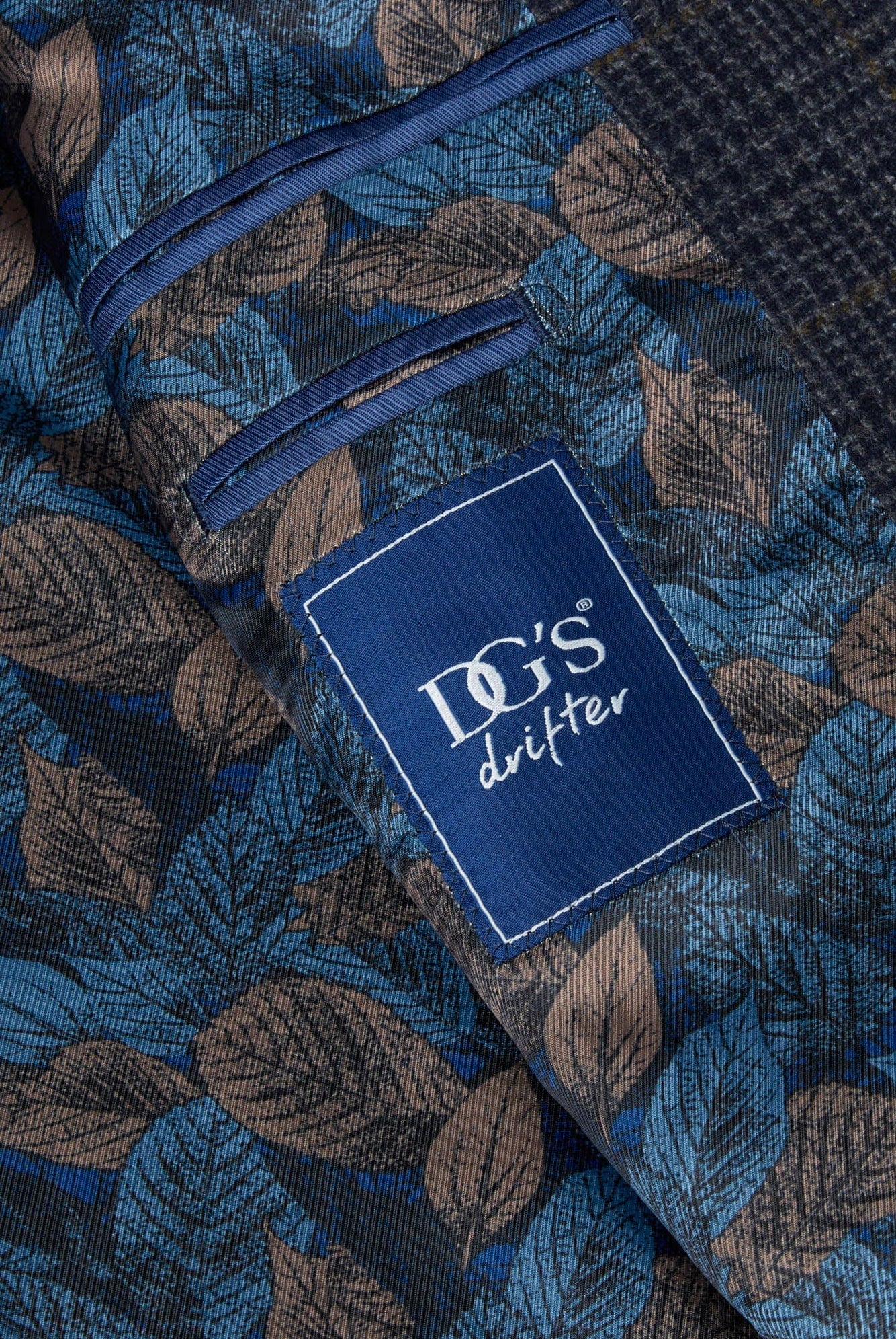 Douglas & Grahame Toulouse Regular Fit Jacket - Navy