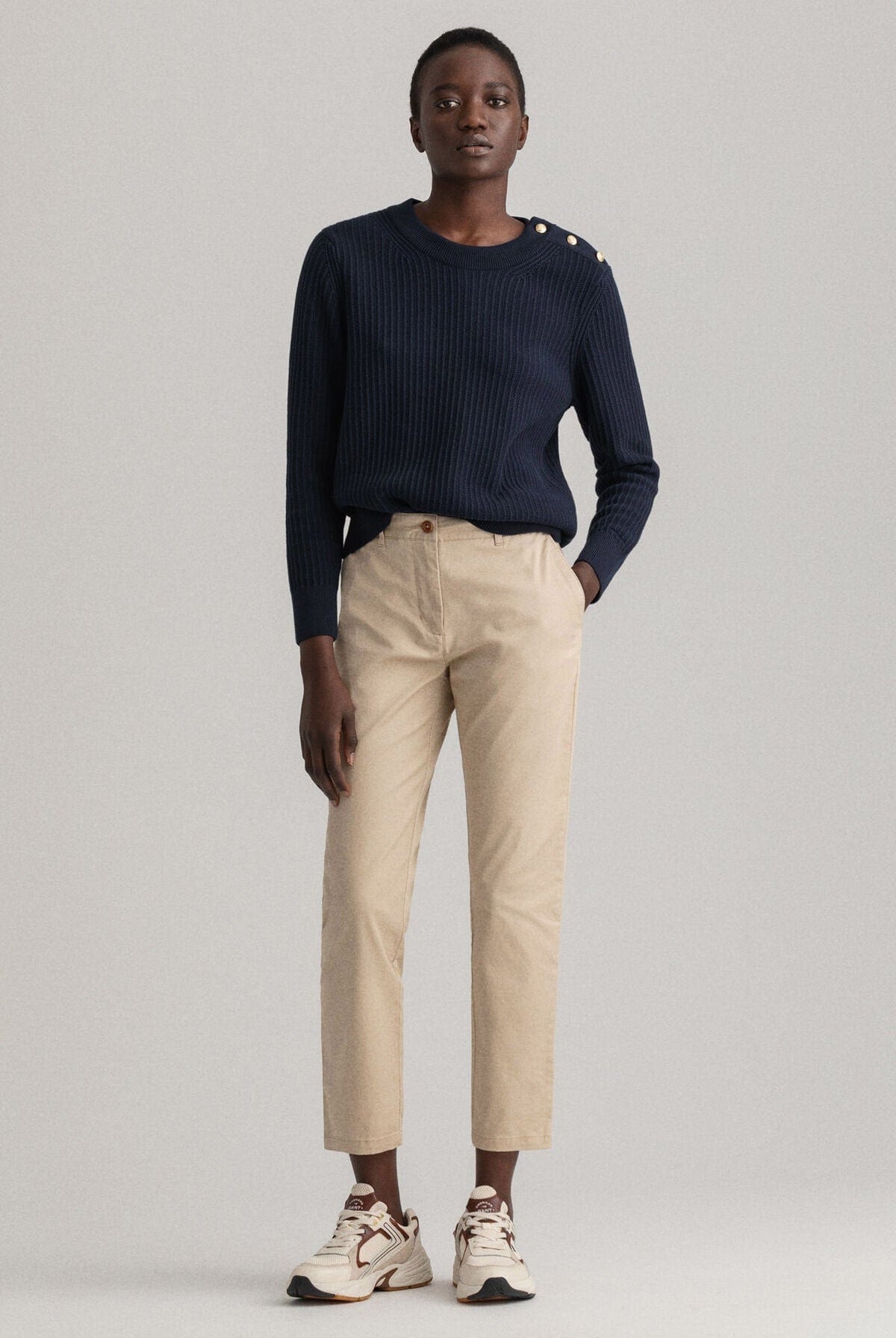 GANT Fryda Slim Fit Classic Chinos - Dry Sand