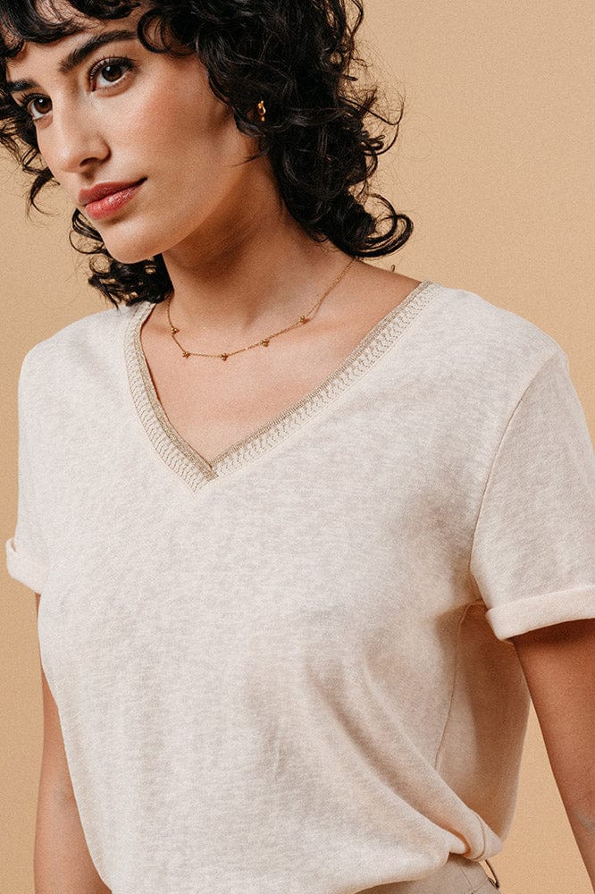Grace & Mila Manuel V-Neck T-Shirt - Ecru