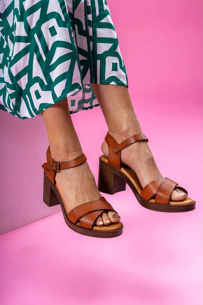 Hush Puppies Georgia Leather Heeled Sandals - Tan