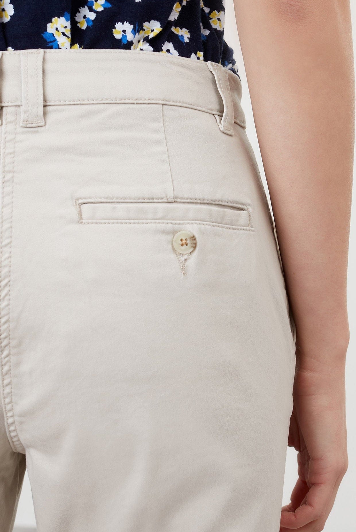 Joules Hesford Cropped Chinos - Ivory