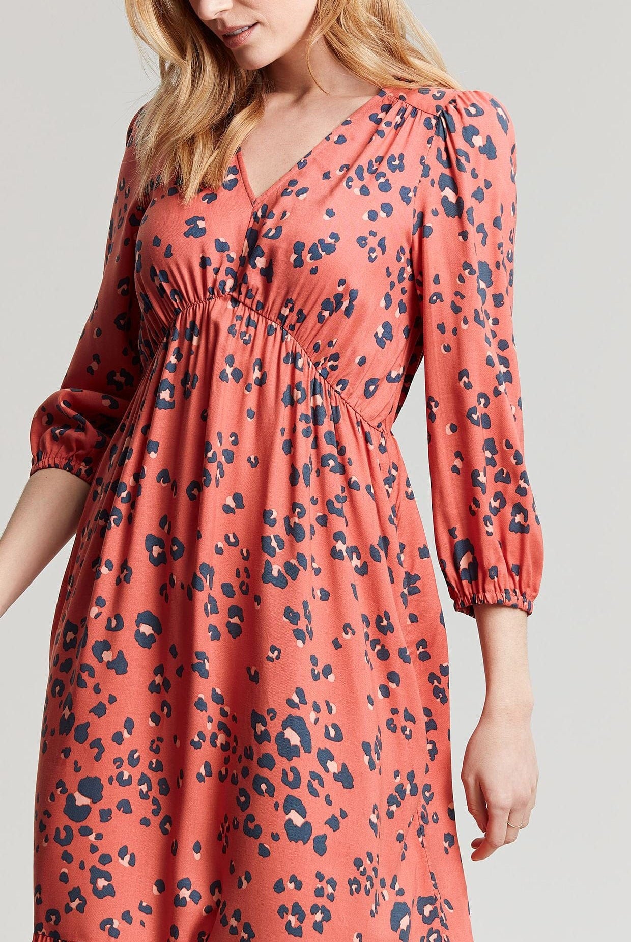 Joules Sienna V Neck Tier Dress - Red Leopard