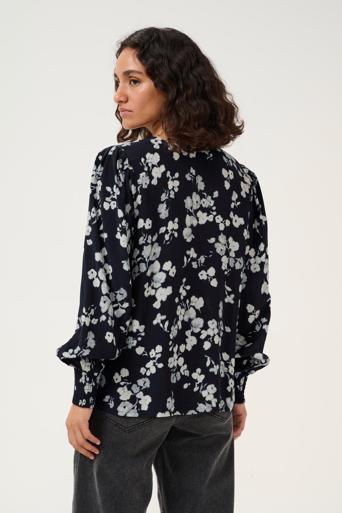 Kaffe Alice Printed Blouse - Marine Flower