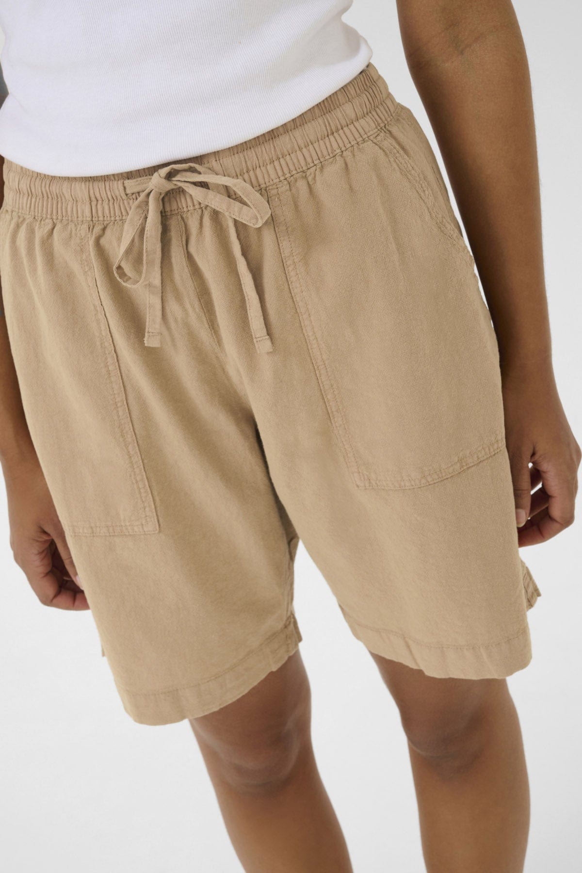 Kaffe Naya Cotton Elasticated Waist Shorts - Classic Sand