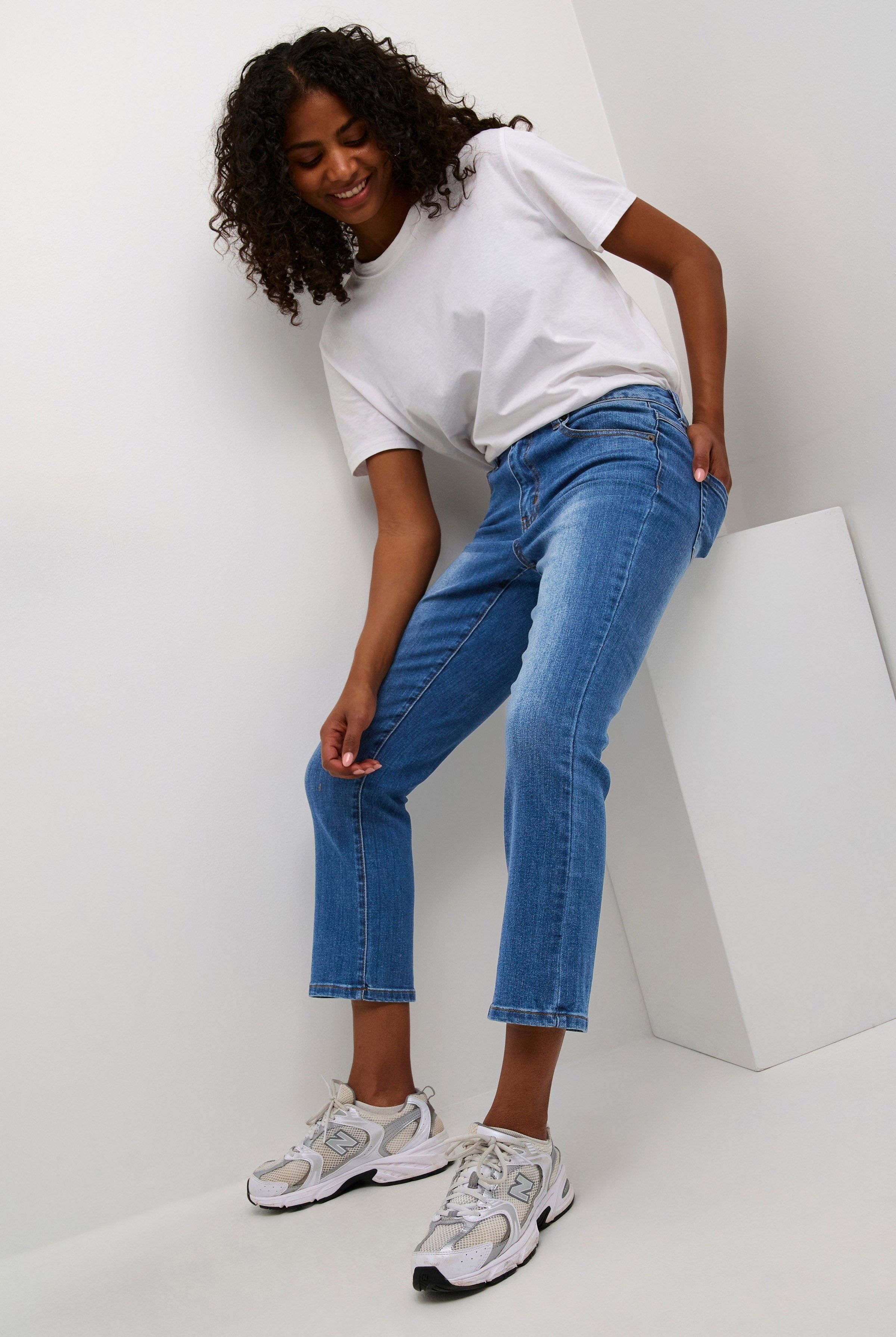 Kaffe Sinem Cropped Jeans - Medium Blue Denim