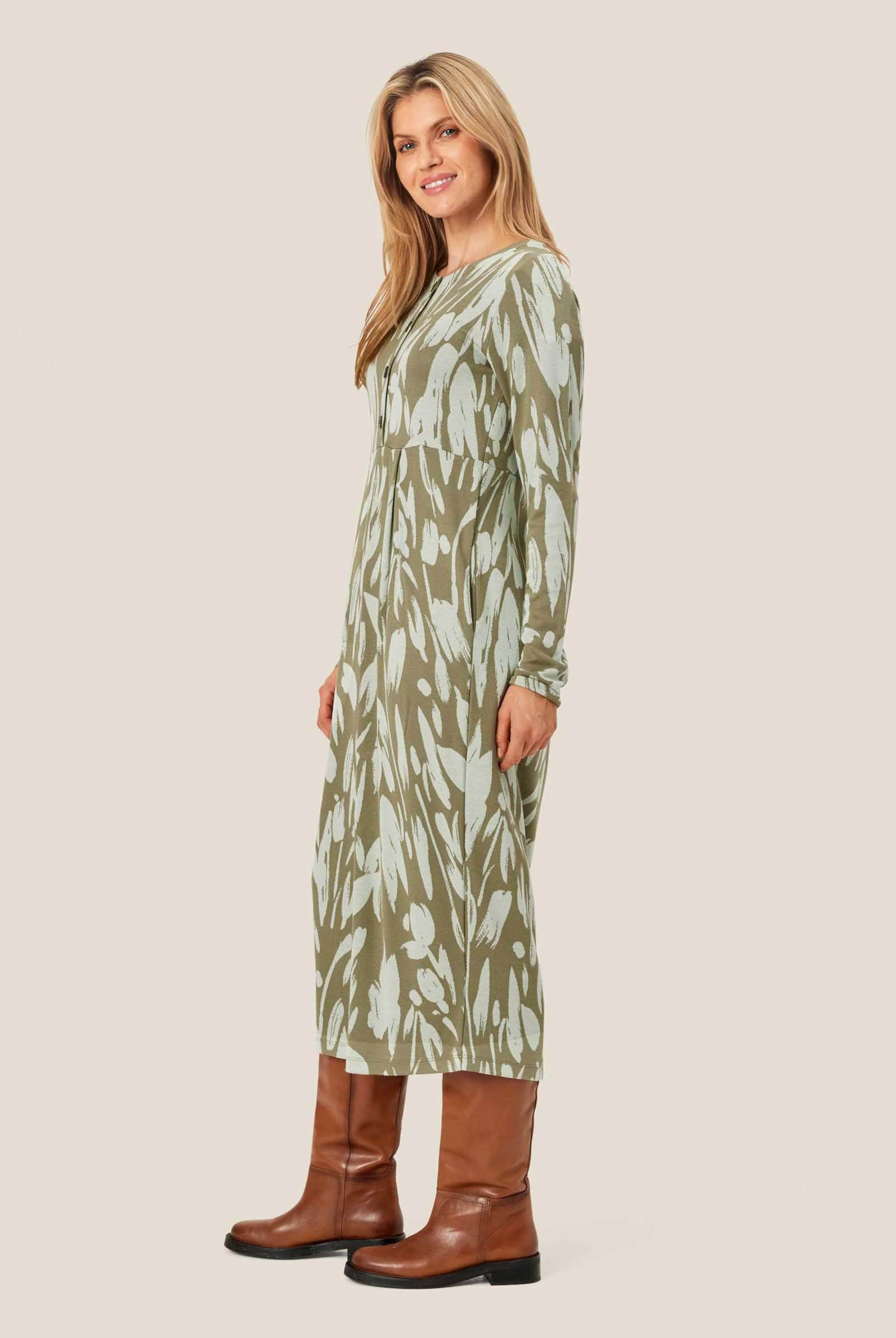 Masai Nilana Printed Jersey Midi Dress - Frosty Green