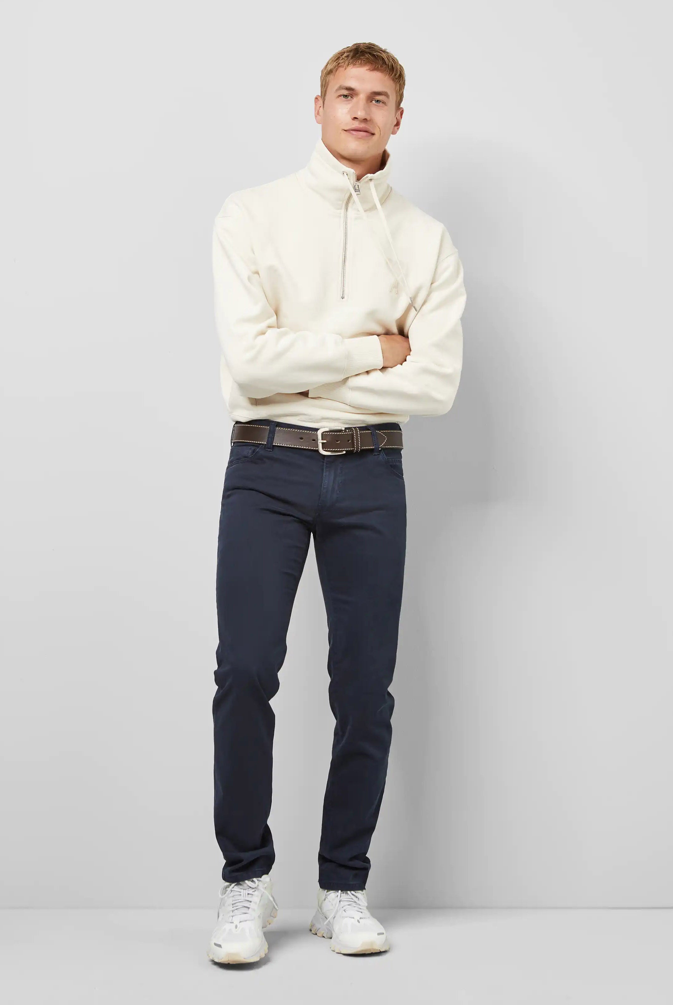 Meyer M5 Slim Soft Stretch Pima Cotton Chinos - Navy