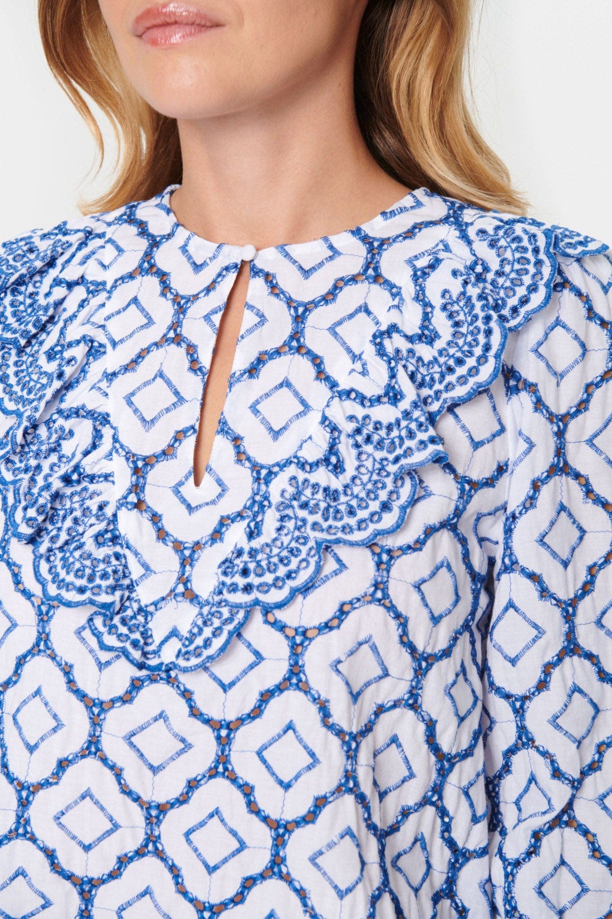 Saint Tropez Ceze Broderie Anglaise Blouse - Dutch Blue/White