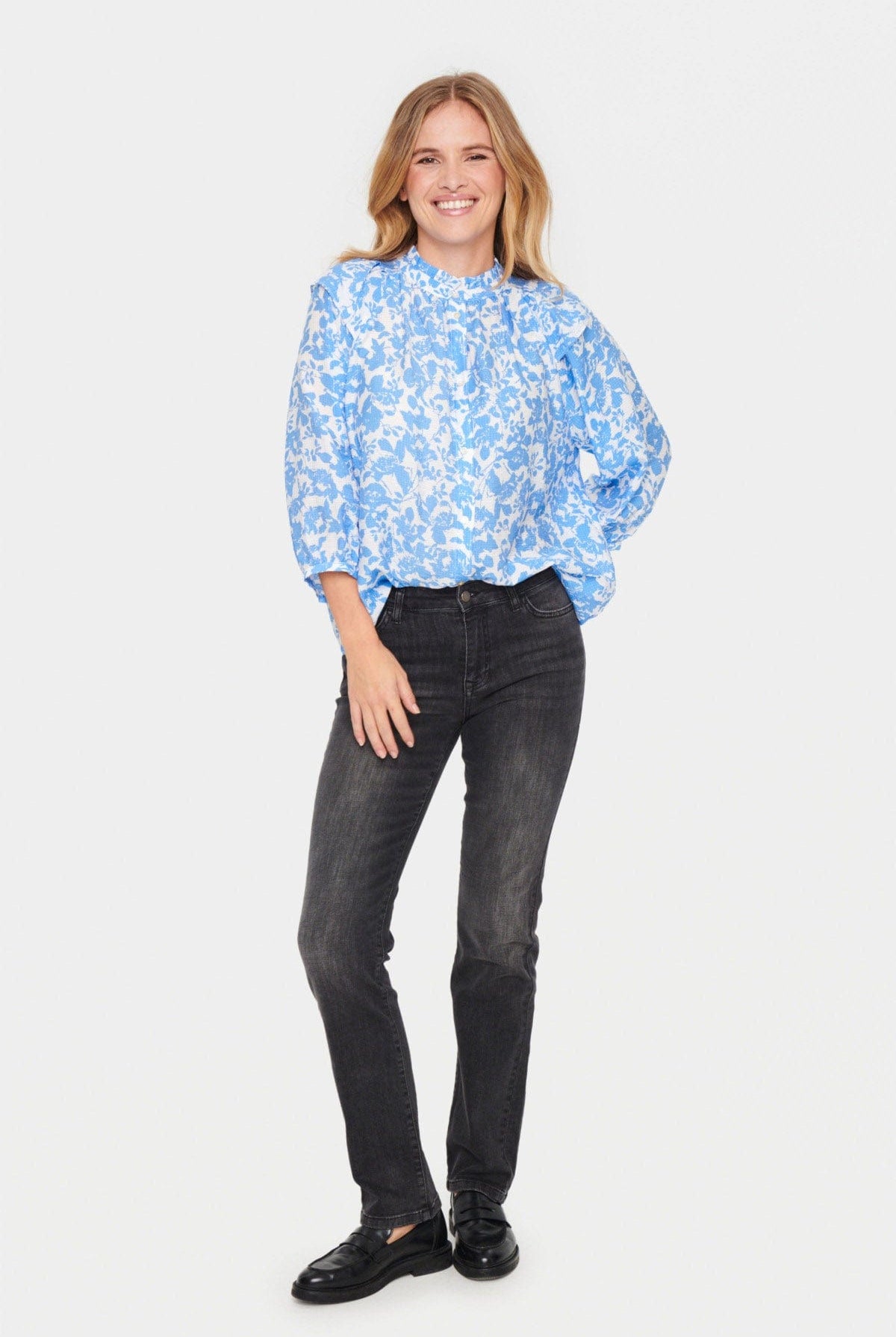 Saint Tropez Daphne Printed Blouse - Ultramarine Porcelain Blooms