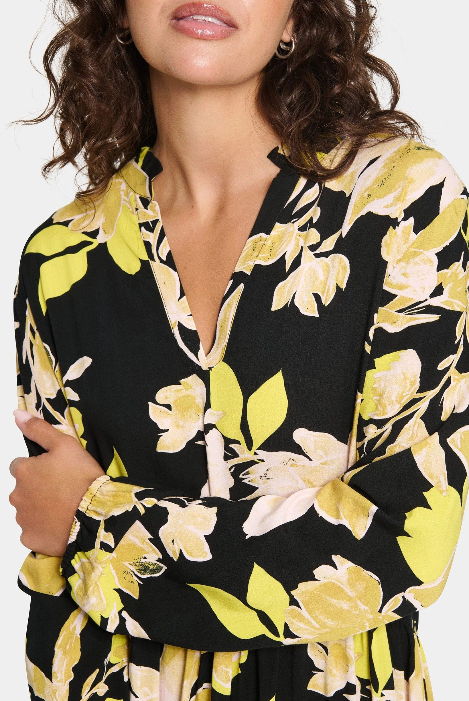 Saint Tropez Eda Long Sleeve Printed Dress - Black Burnished Florals