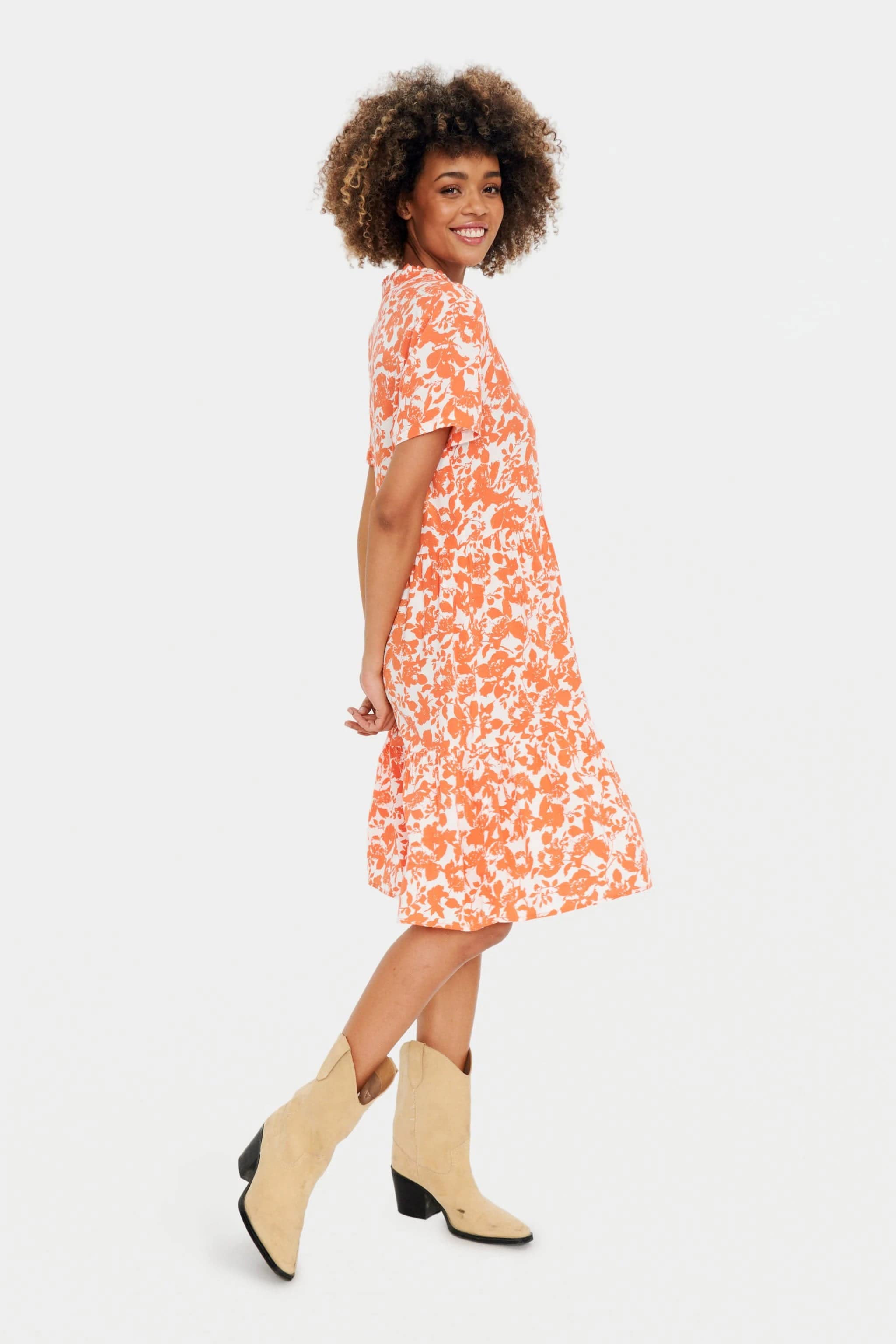 Saint Tropez Eda Short Sleeve Dress - Tigerlily Porcelain Blooms