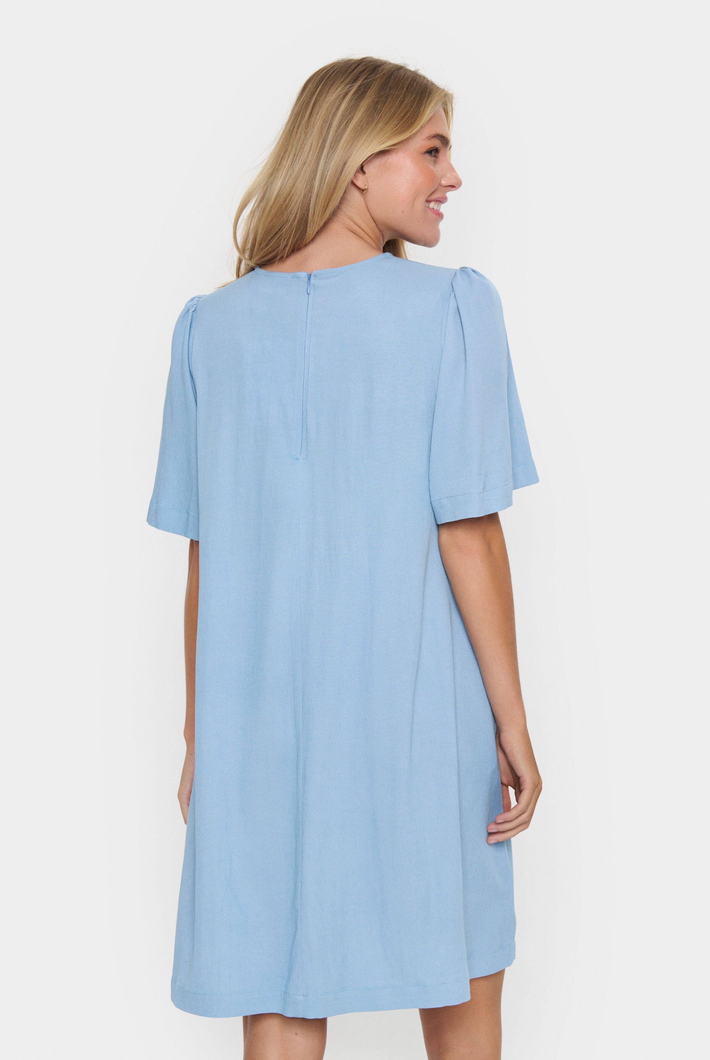 Saint Tropez Jarlien Flutter Sleeve Dress - Airy Blue