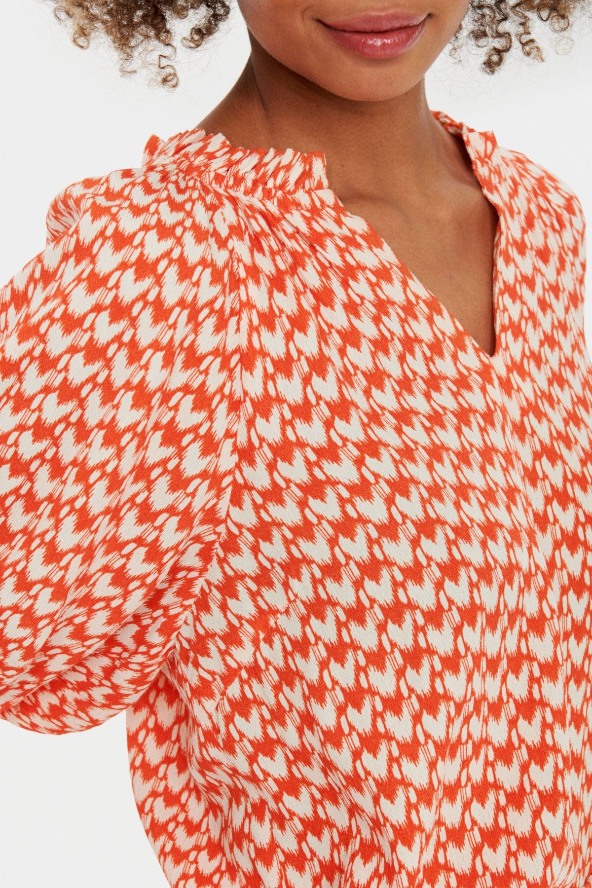 Saint Tropez Tessa Short Sleeve Blouse - Tigerlily Graphic