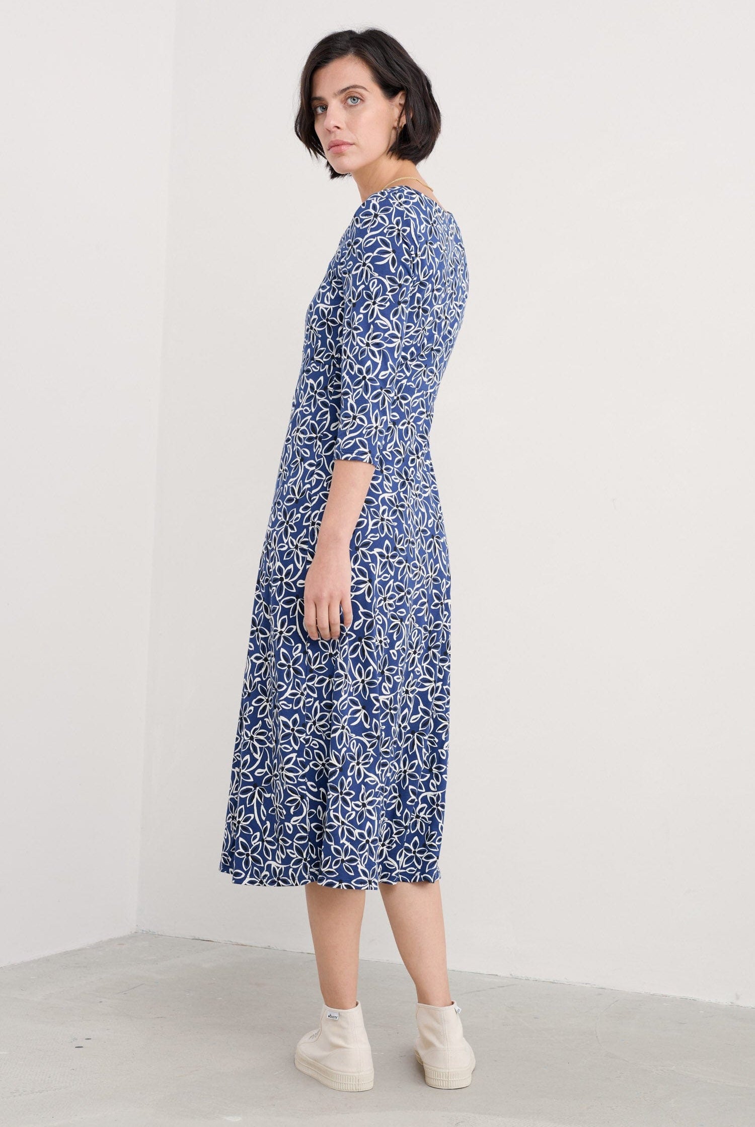 Seasalt 3/4 Sleeve Secret Cove Midi Dress - Harbour Floral Washed Marine