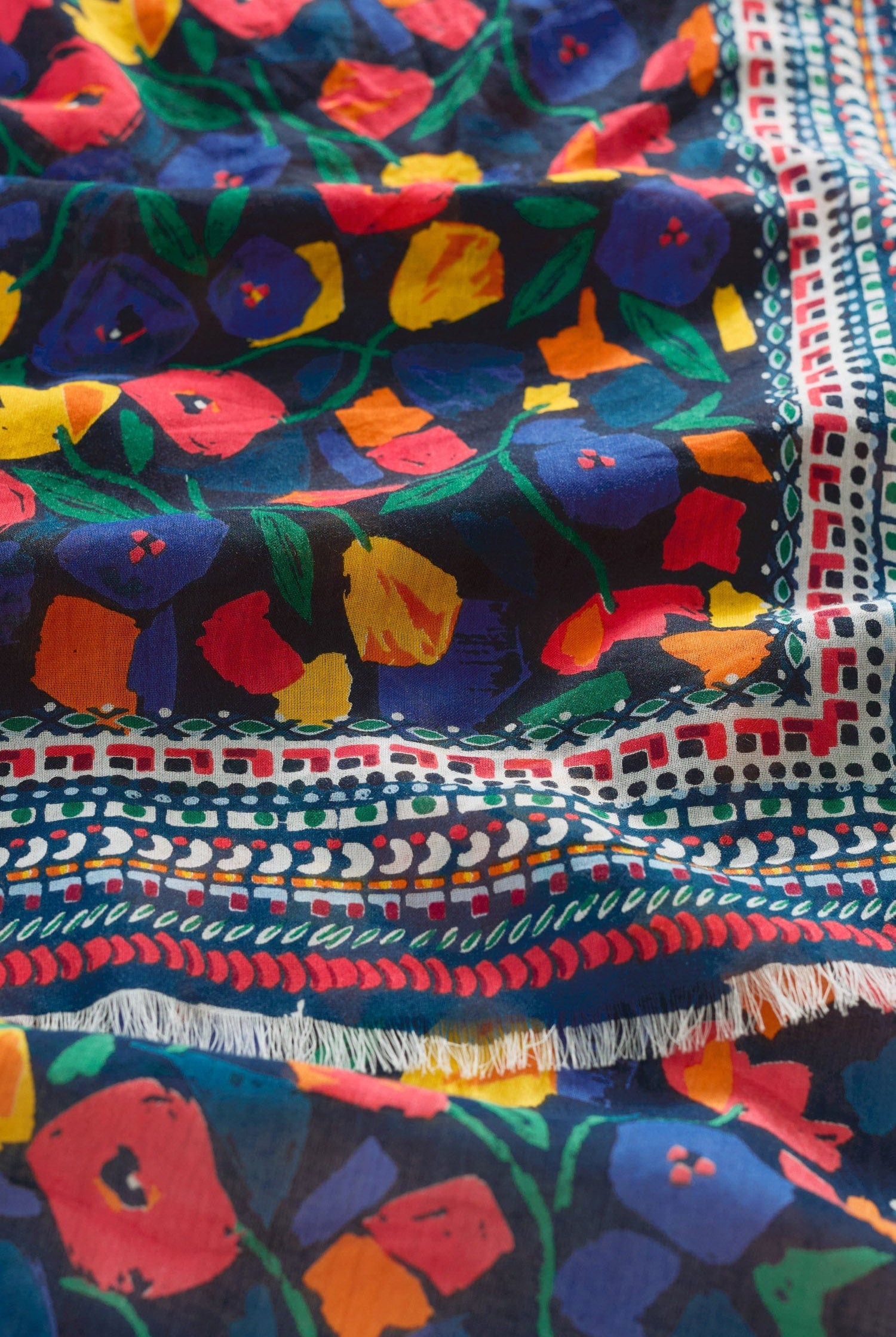 Seasalt May Garland Scarf - Zennor Blooms Border Mix B-AC34226_34966_OS