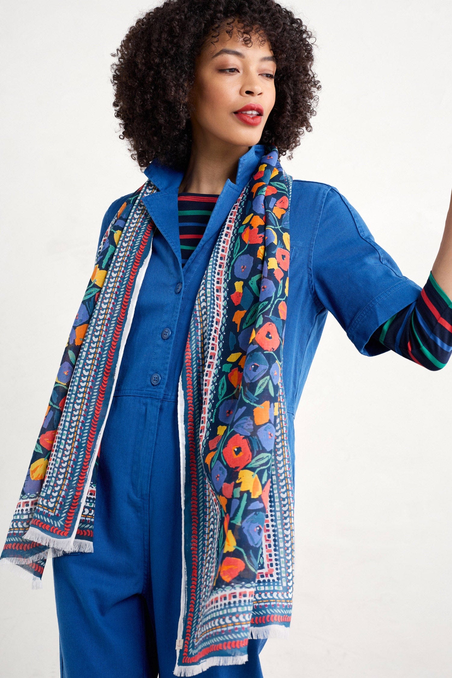 Seasalt May Garland Scarf - Zennor Blooms Border Mix B-AC34226_34966_OS