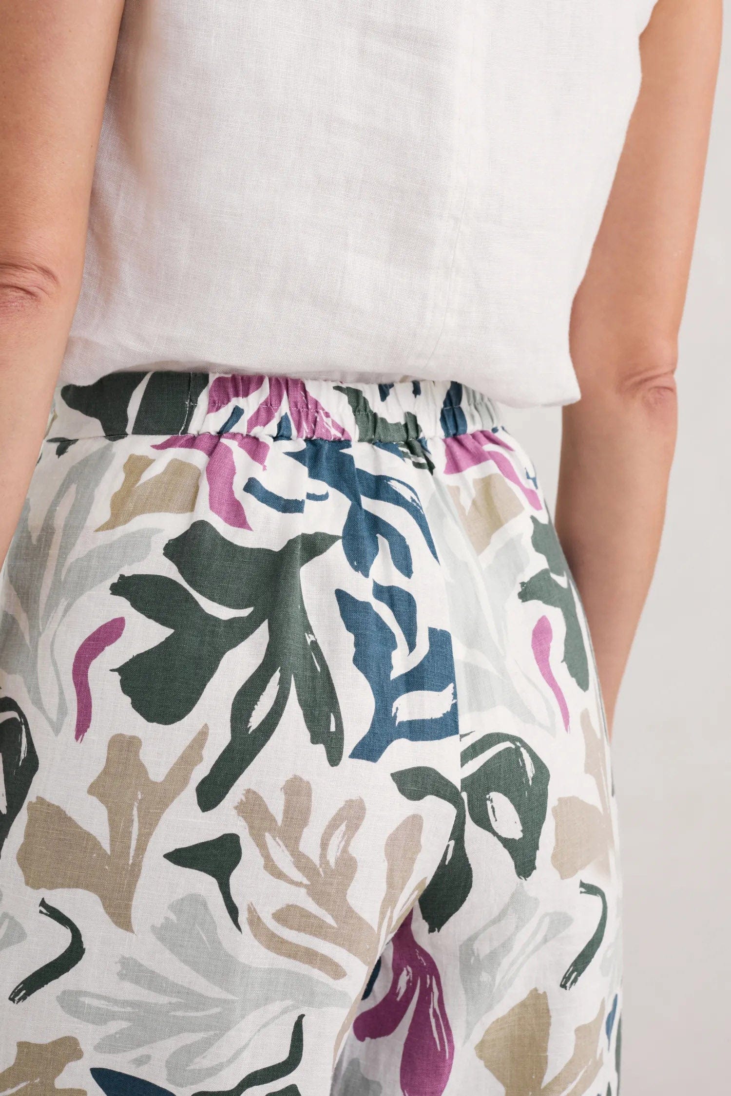 Seasalt Peaceful Haven Linen Culottes - Sea Frond Chalk