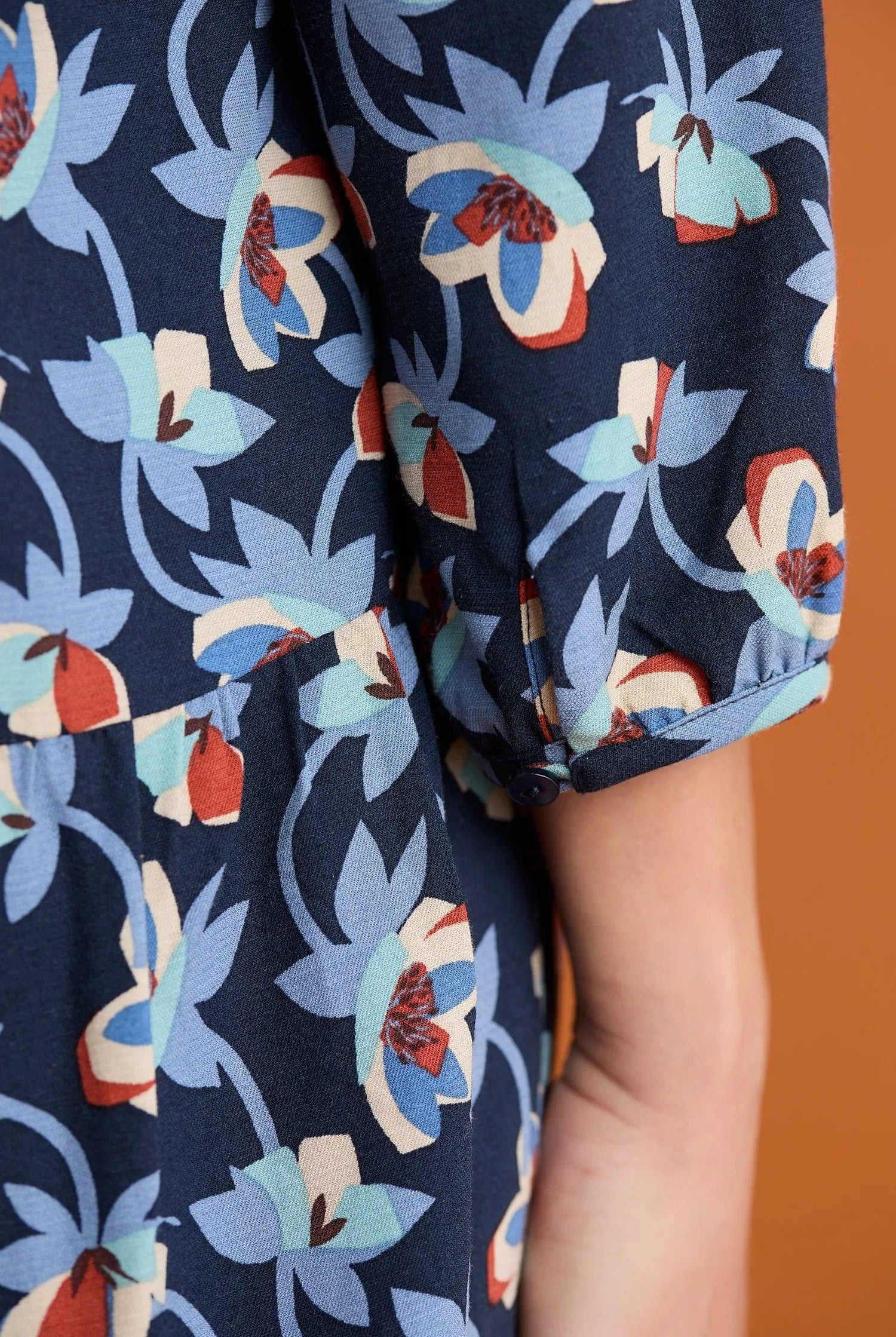 Seasalt Proctor Tiered Dress - Hellebore Collage Maritime