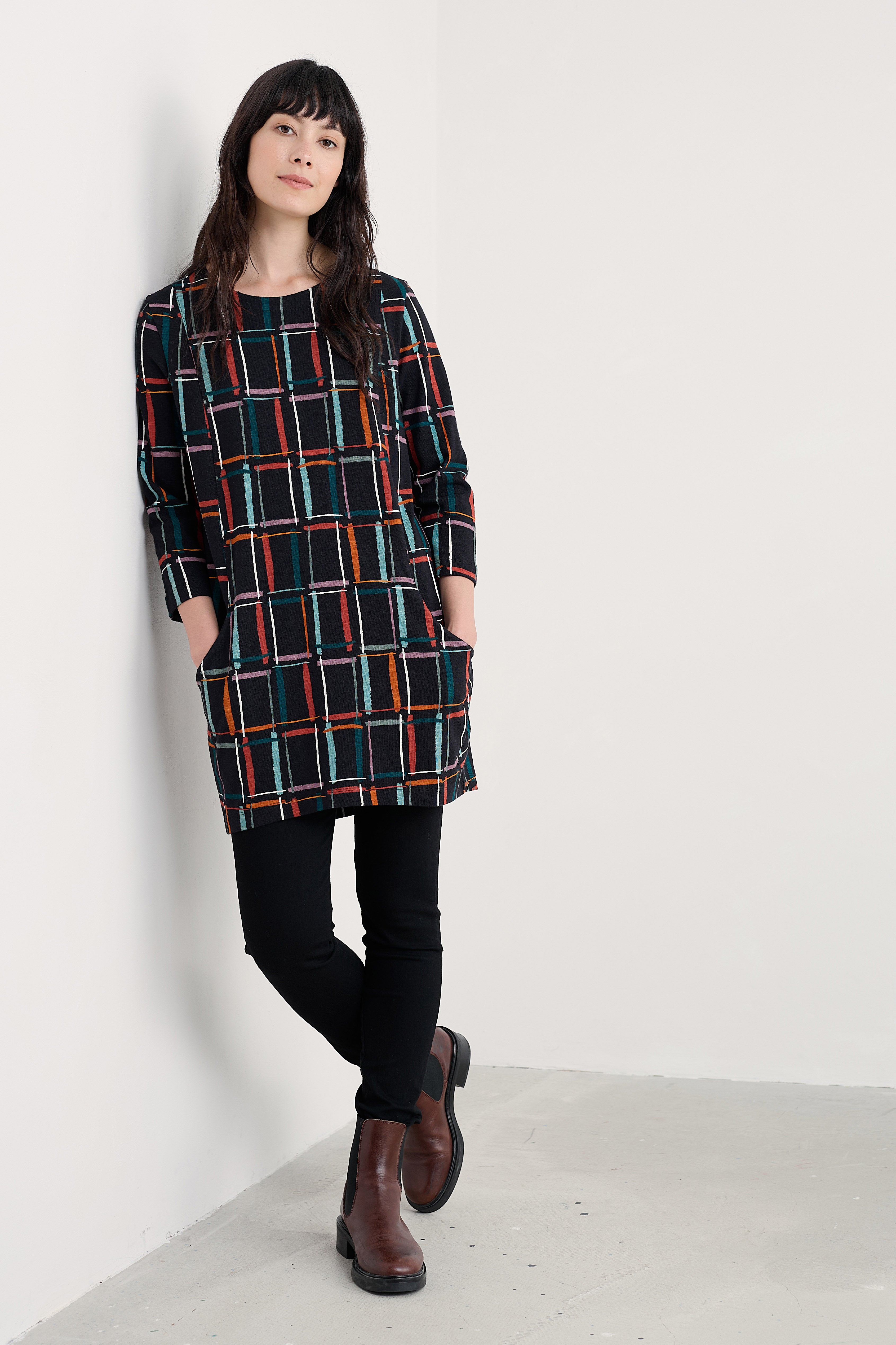 Seasalt Shore Foraging Tunic - Rock Check Onyx