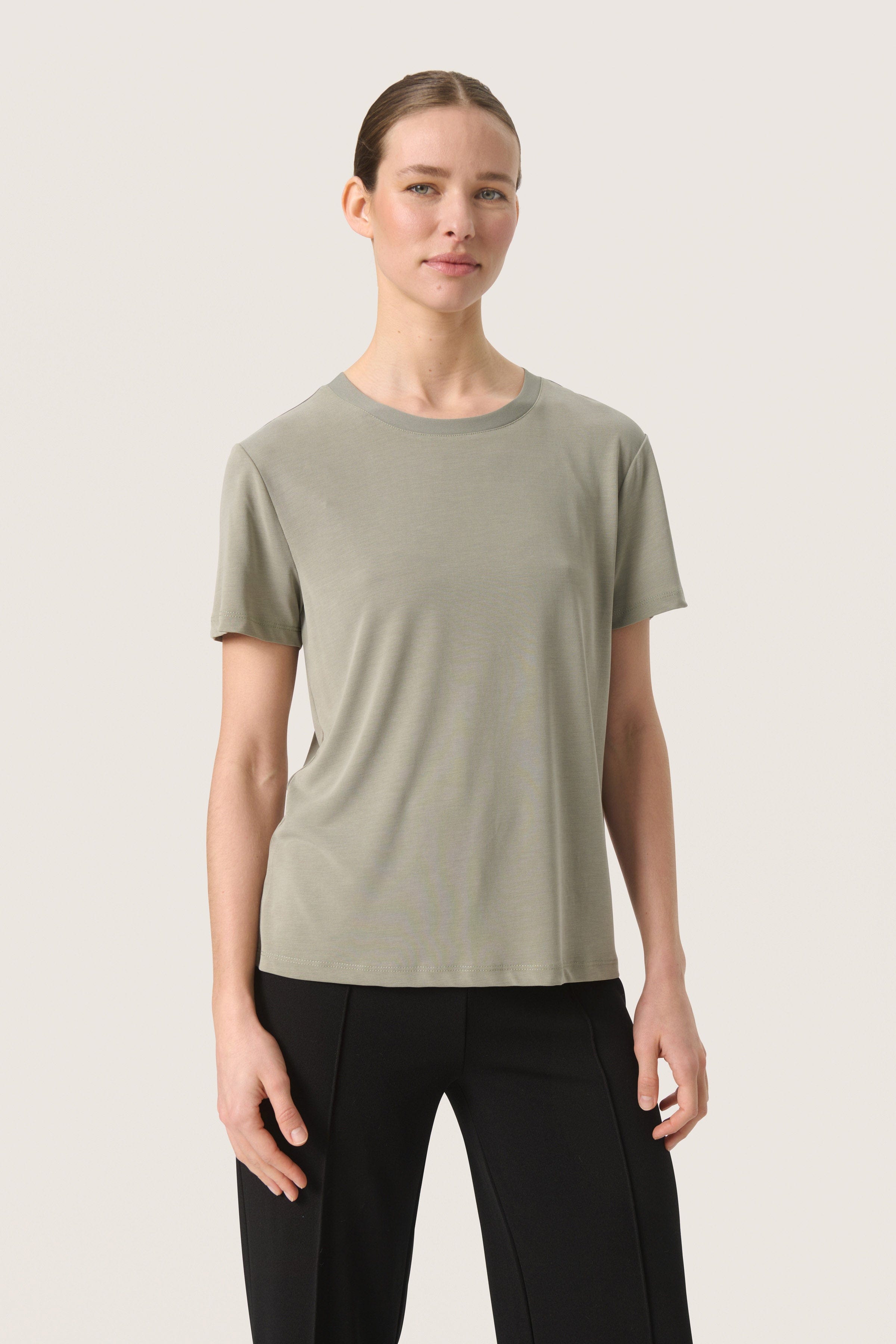 Soaked in Luxury Columbine Short Sleeve T-Shirt - Shadow