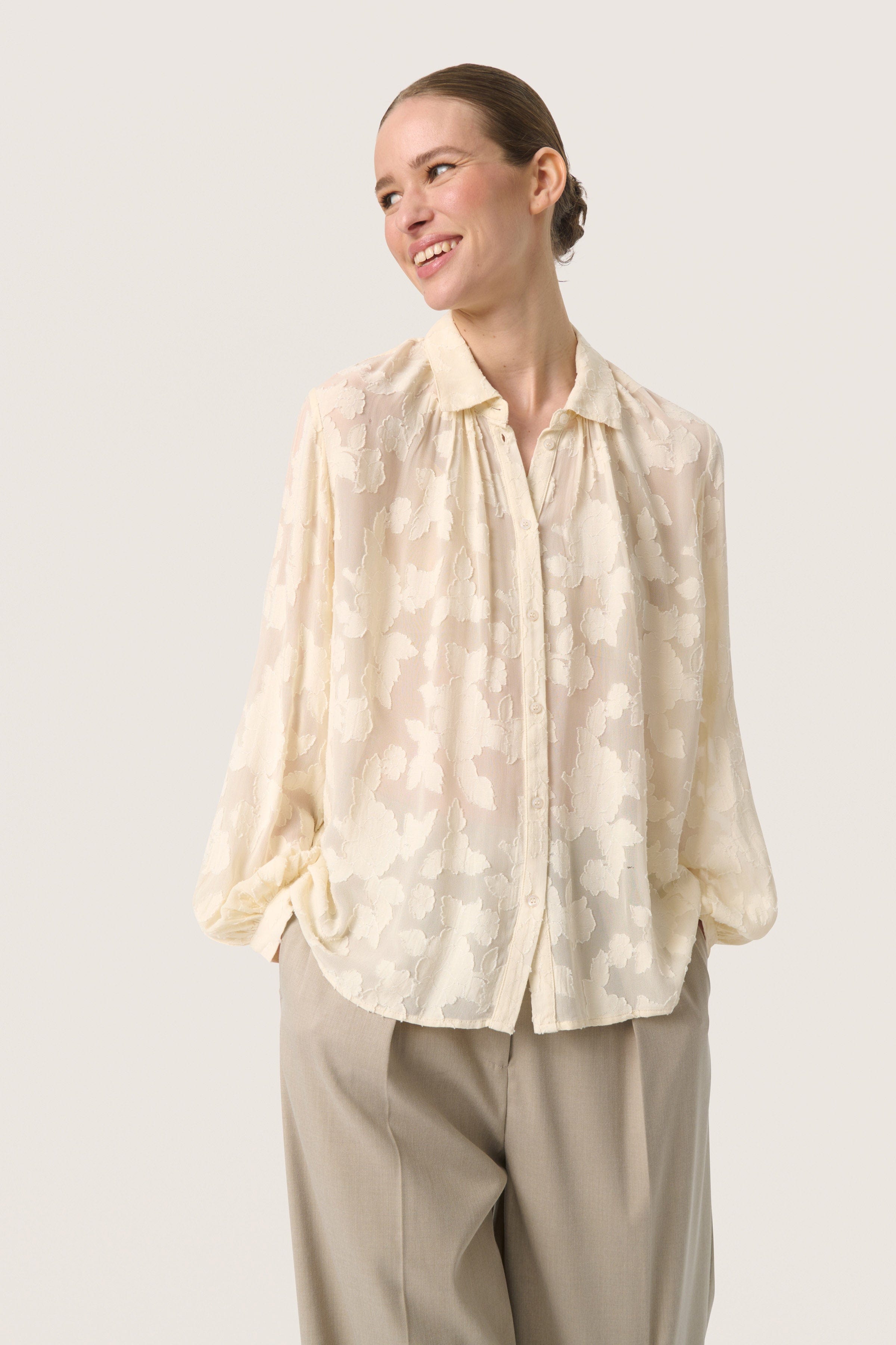 Soaked in Luxury Felisia Jacquard Shirt - Sandshell