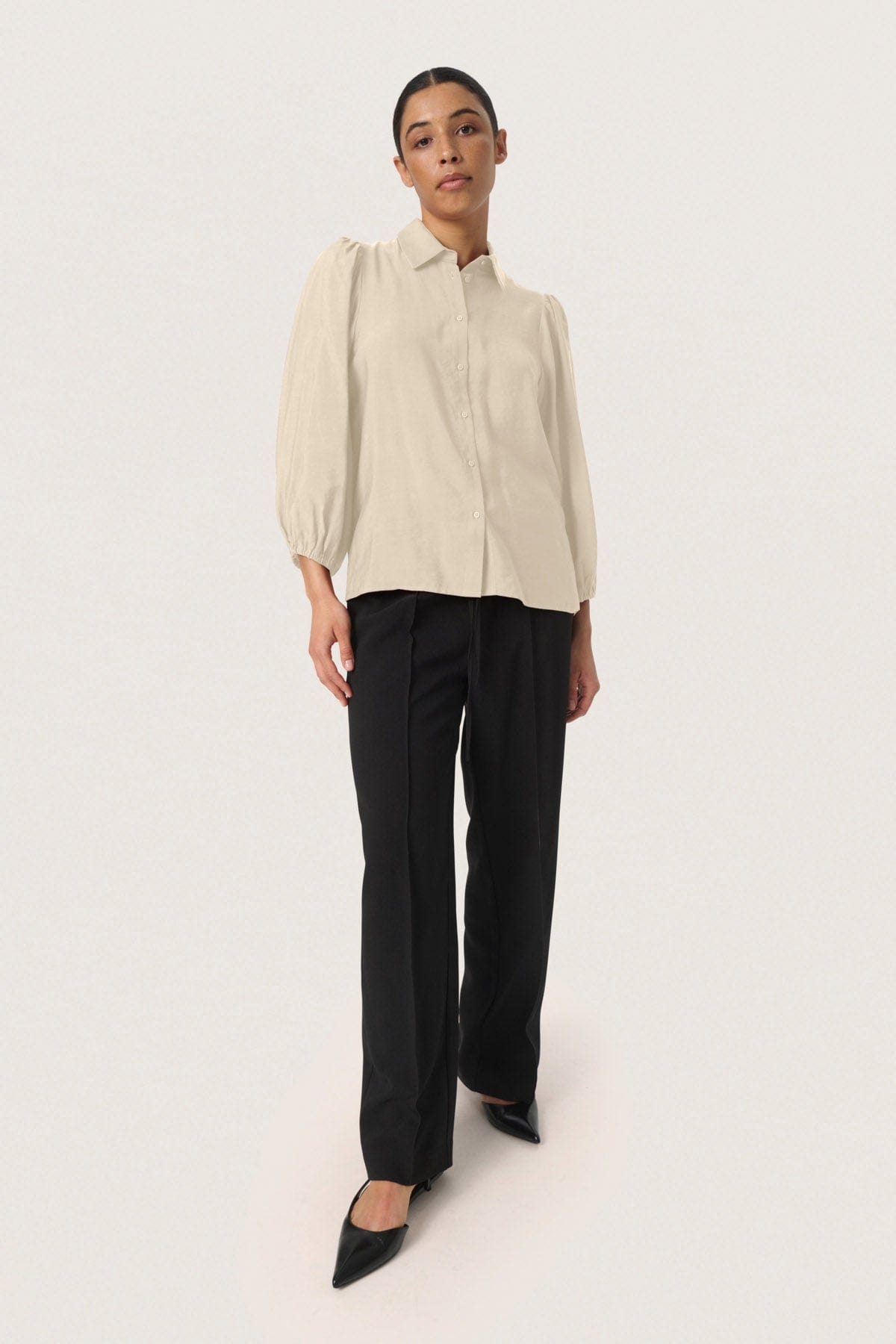 Soaked in Luxury Leodora Stefani 3/4 Sleeve Shirt - Oatmeal