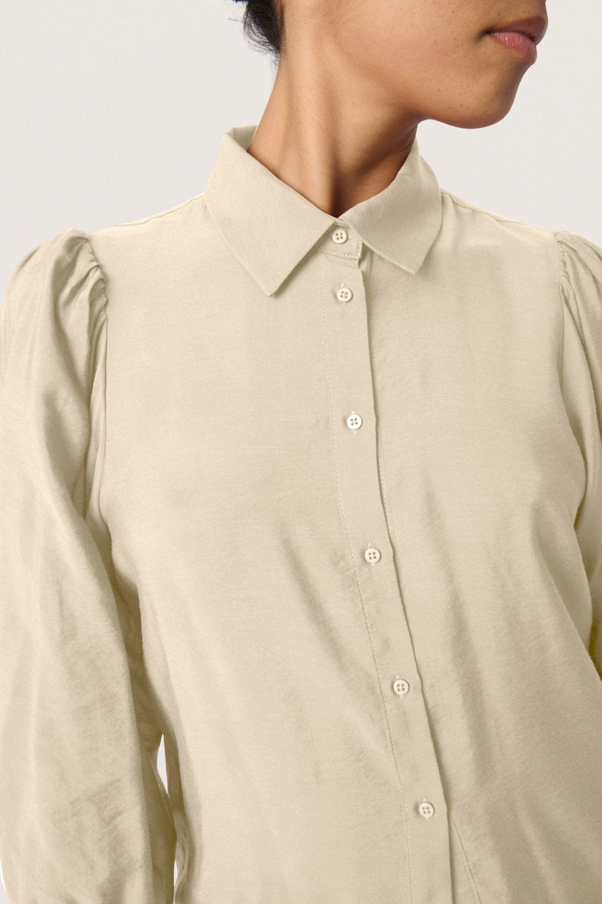 Soaked in Luxury Leodora Stefani 3/4 Sleeve Shirt - Oatmeal