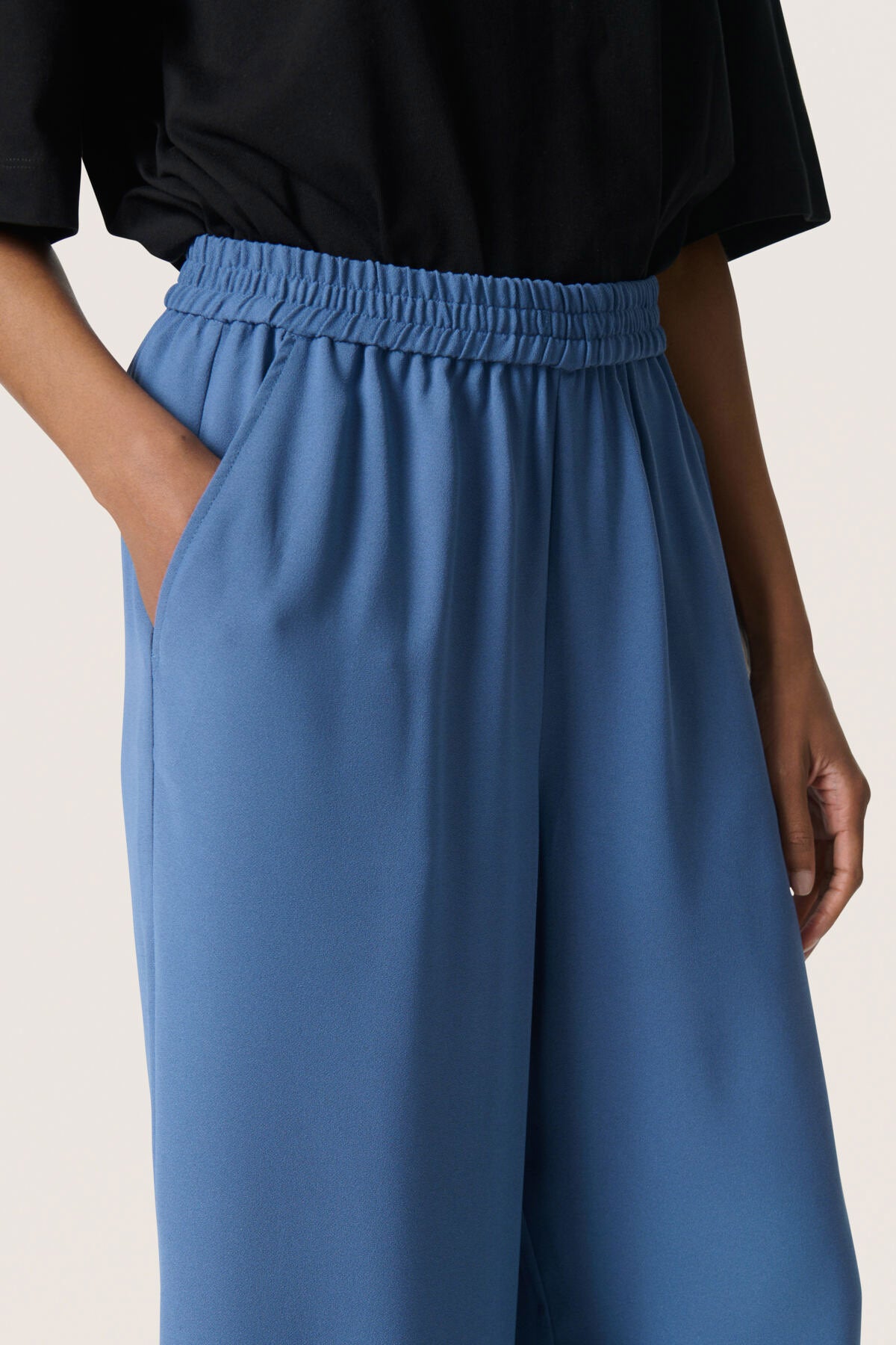 Soaked in Luxury Shirley Wide Leg Trousers - Bijou Blue