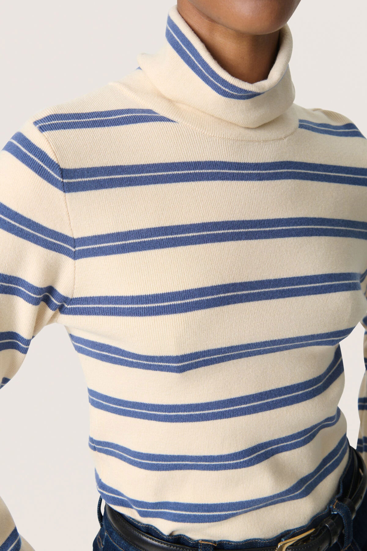 Soaked in Luxury Spina Striped Rollneck - Sandshell with Bijou Blue