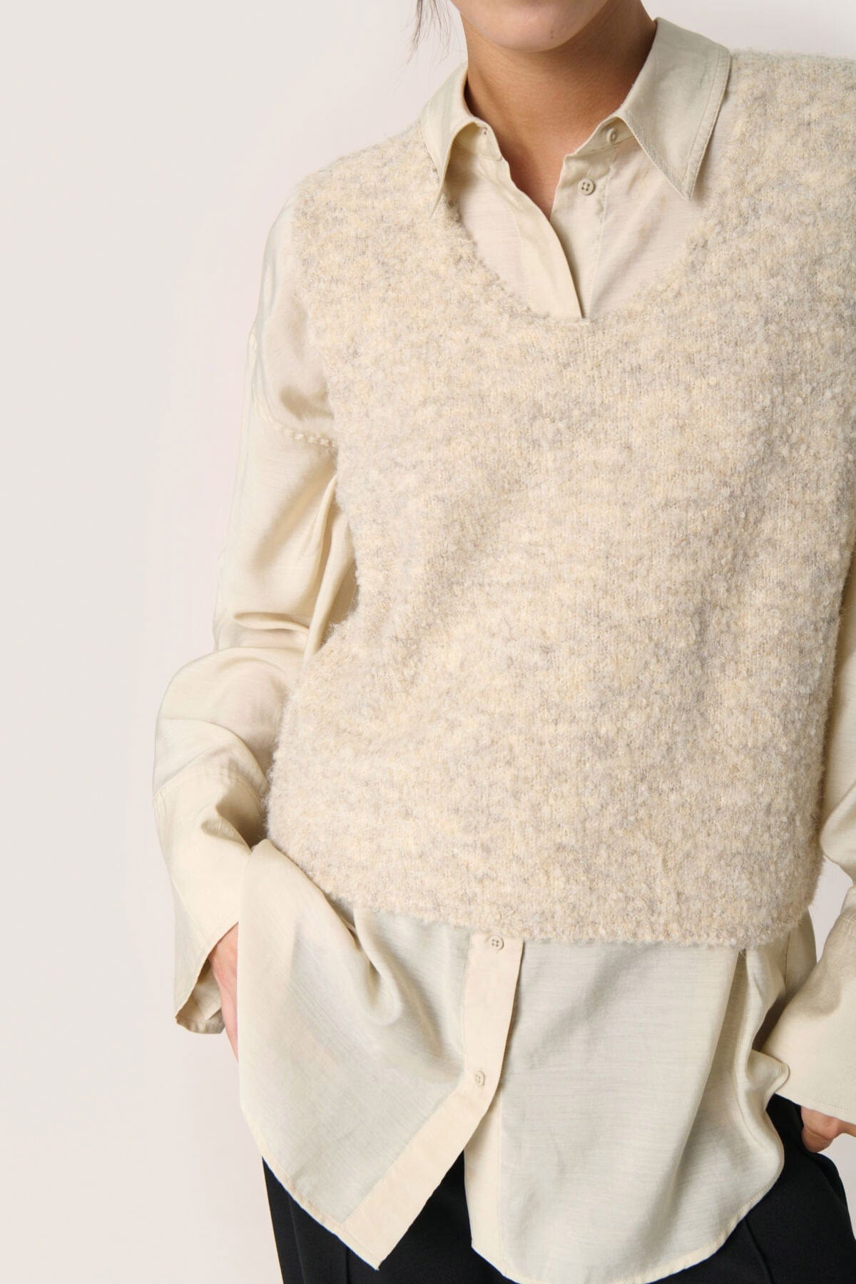 Soaked in Luxury Venessa Knitted Sleeveless Jumper - Oatmeal Melange