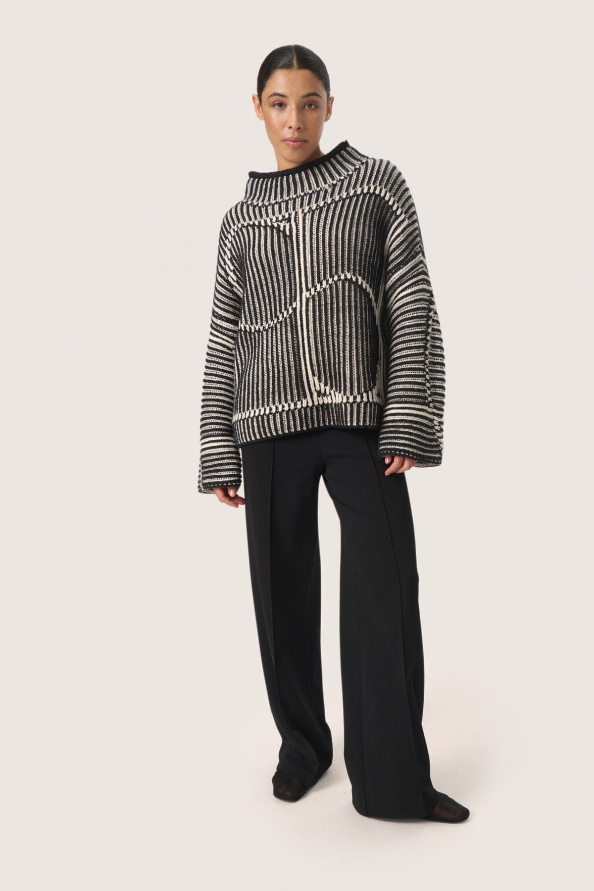 Soaked in Luxury Yelena Chunky Wool Blend High Neck Jumper - Black