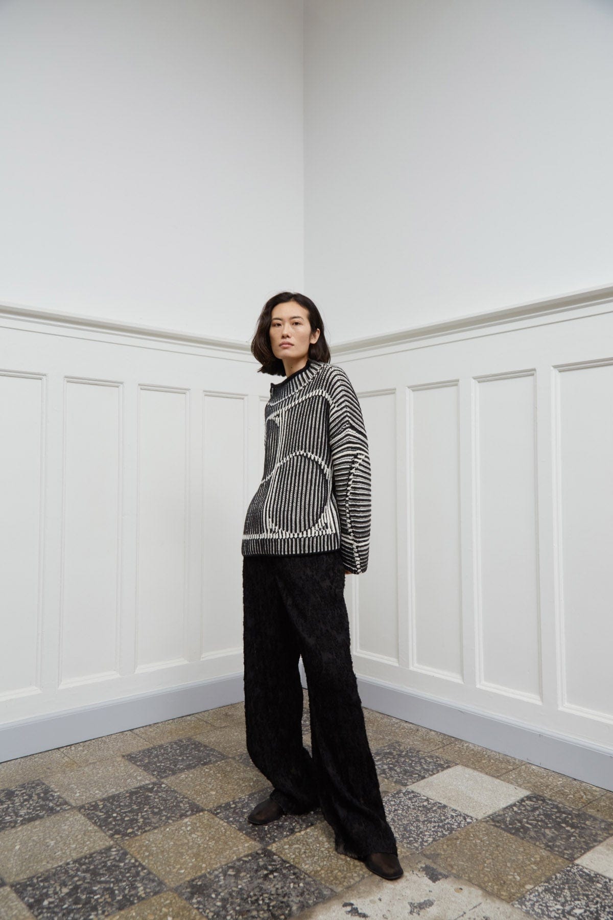 Soaked in Luxury Yelena Chunky Wool Blend High Neck Jumper - Black