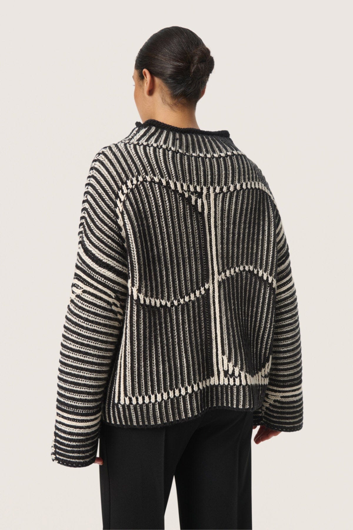 Soaked in Luxury Yelena Chunky Wool Blend High Neck Jumper - Black