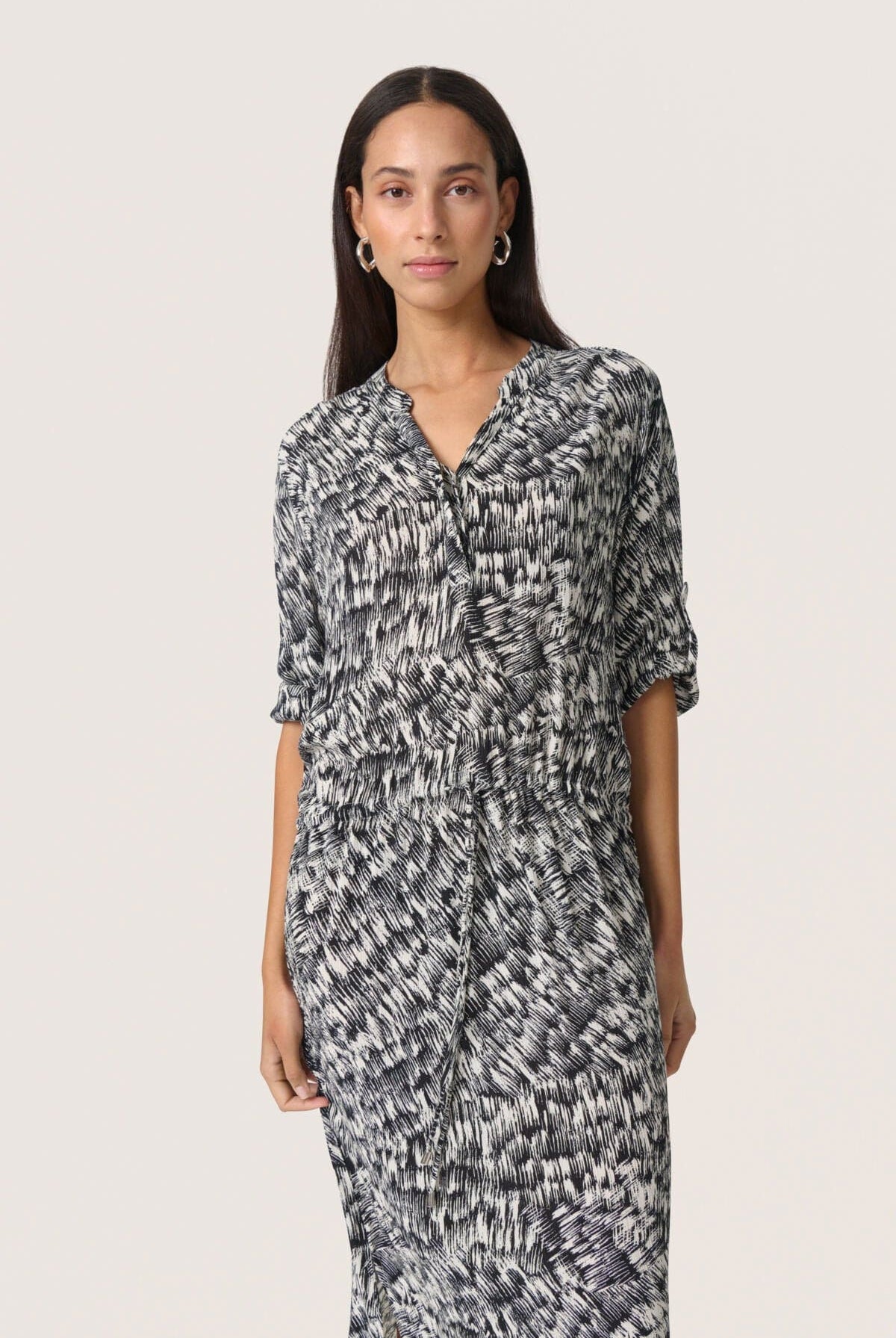 Soaked in Luxury Zaya Printed Midi Dress - Black Stroke Print