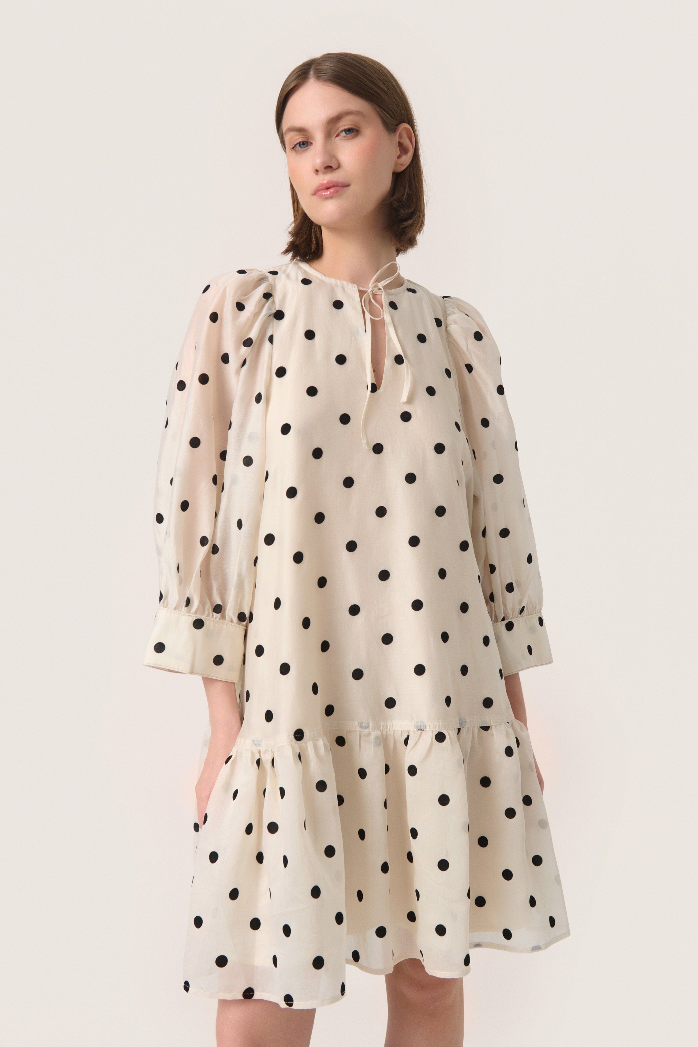 Soaked in Luxury Ziggie Dress - Sandshell with Black Dots