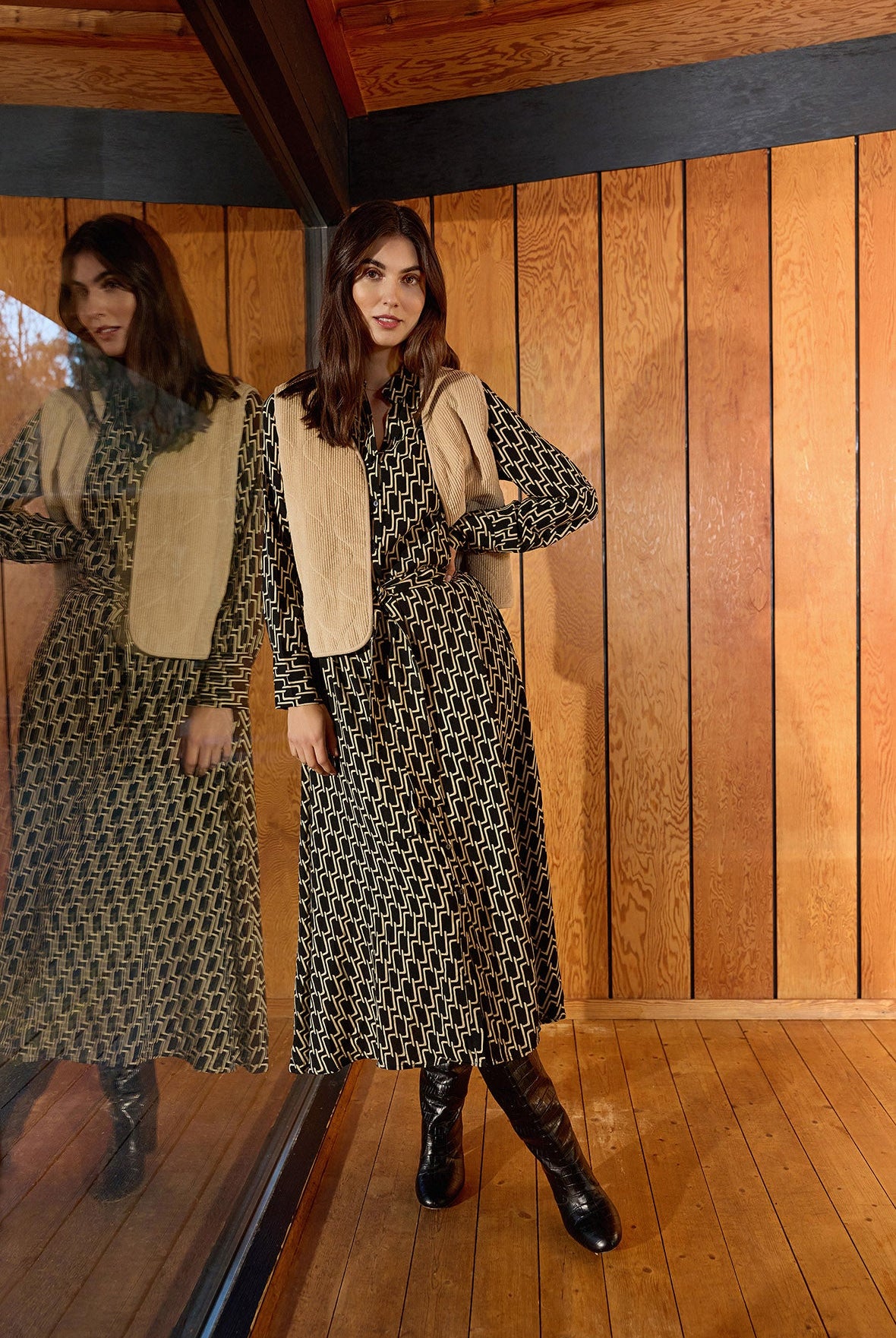 Soya Concept Bindi Sherpa Lined Cord Waistcoat - Sand