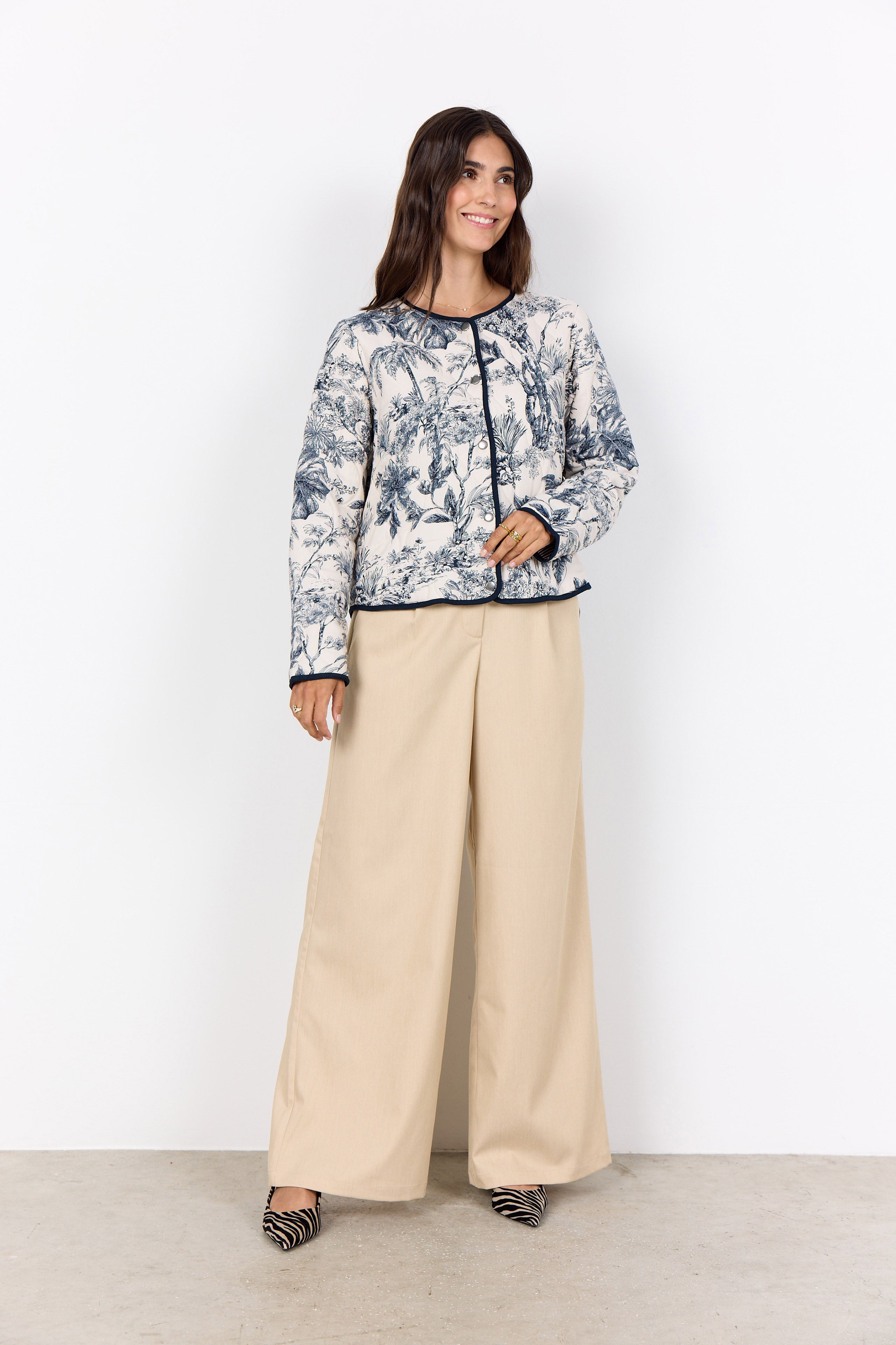 Soya Concept Carli Botanical Print Quilted Jacket - Navy Combi