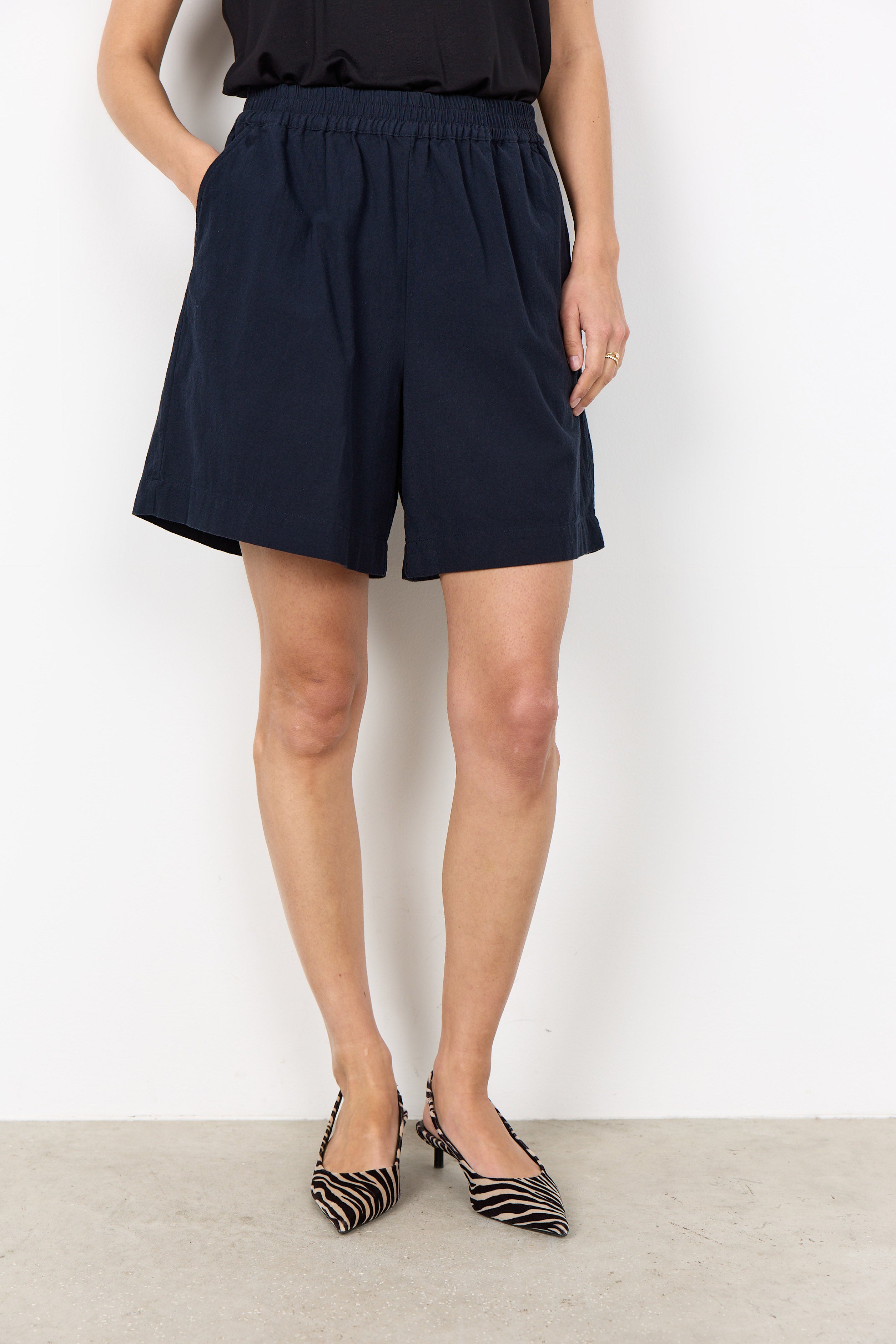 Soya Concept Cissie Elasticated Waist Shorts - Navy