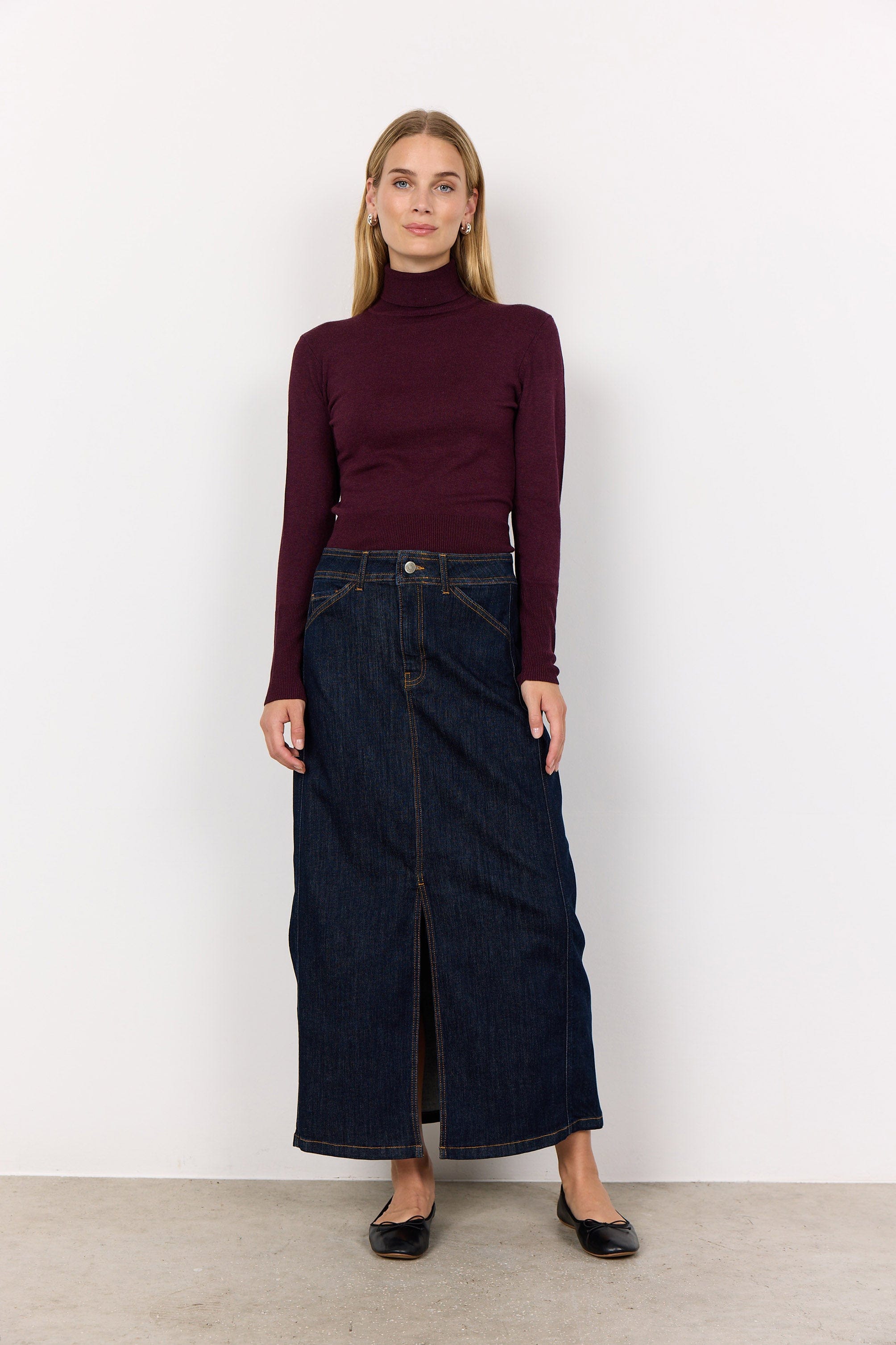 Soya Concept Dollie Roll Neck Jumper - Wine Melange