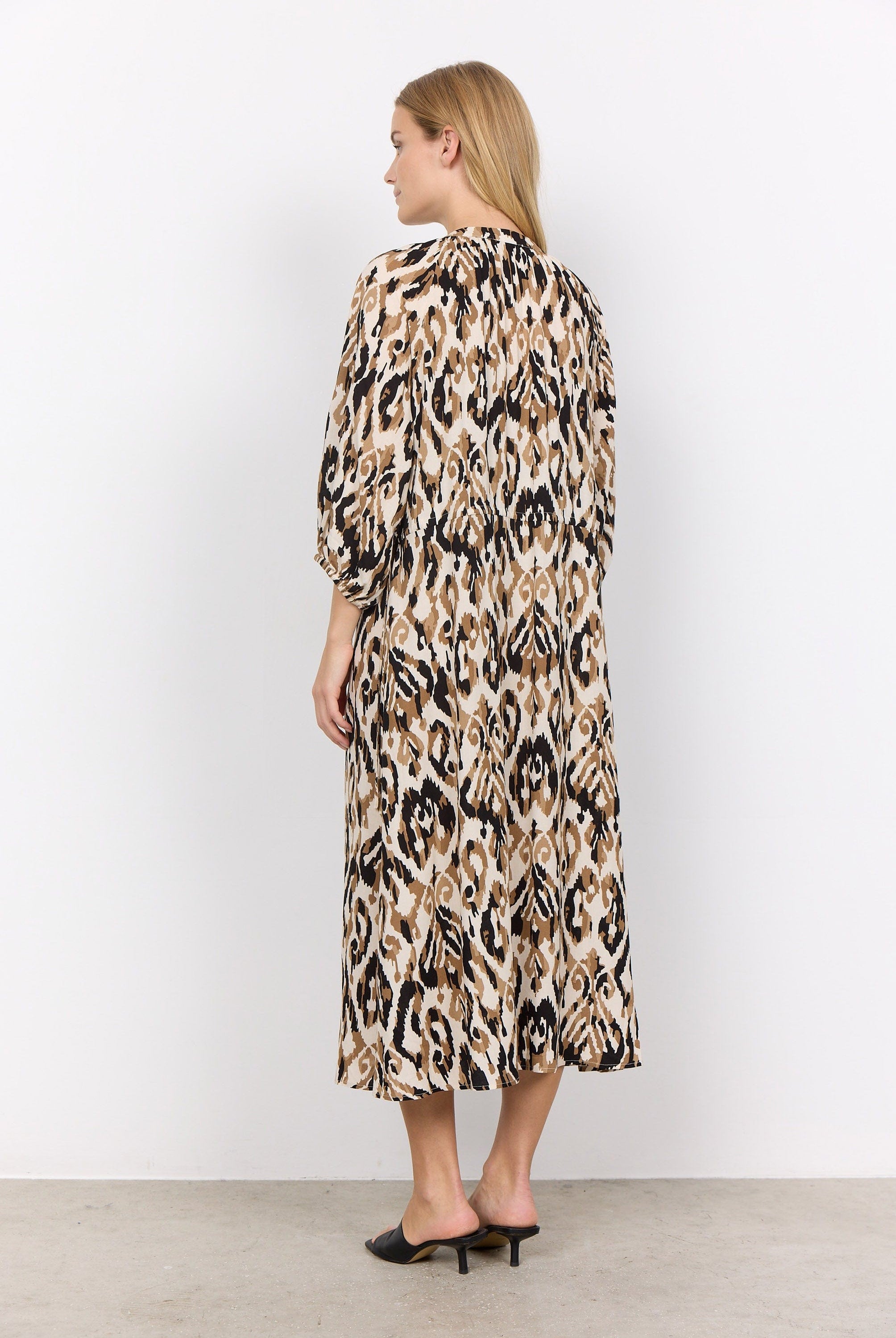 Soya Concept Fang Printed Midi Dress - Desert Brown Combi