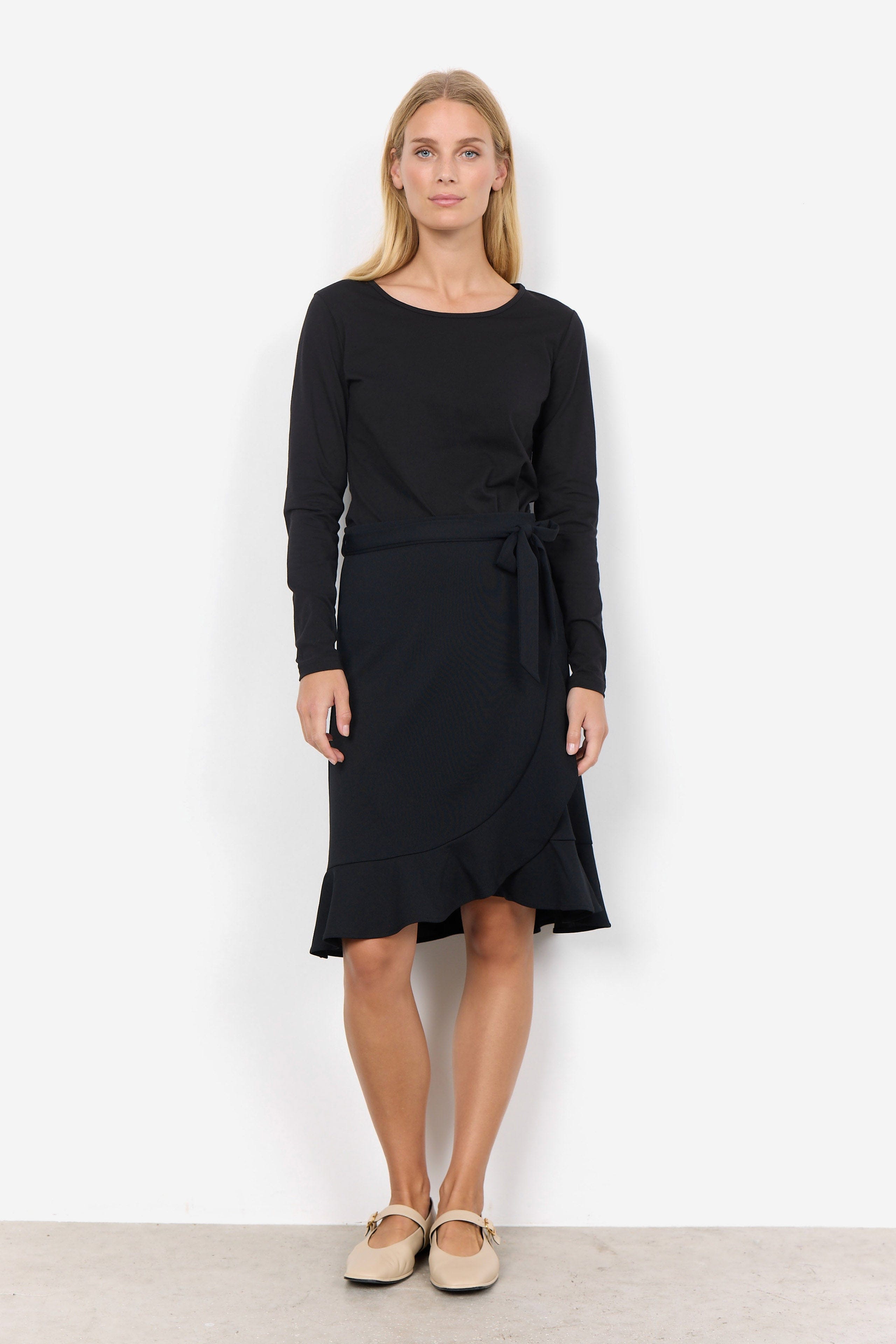 Soya Concept Pylle Plain Long Sleeve Top - Black